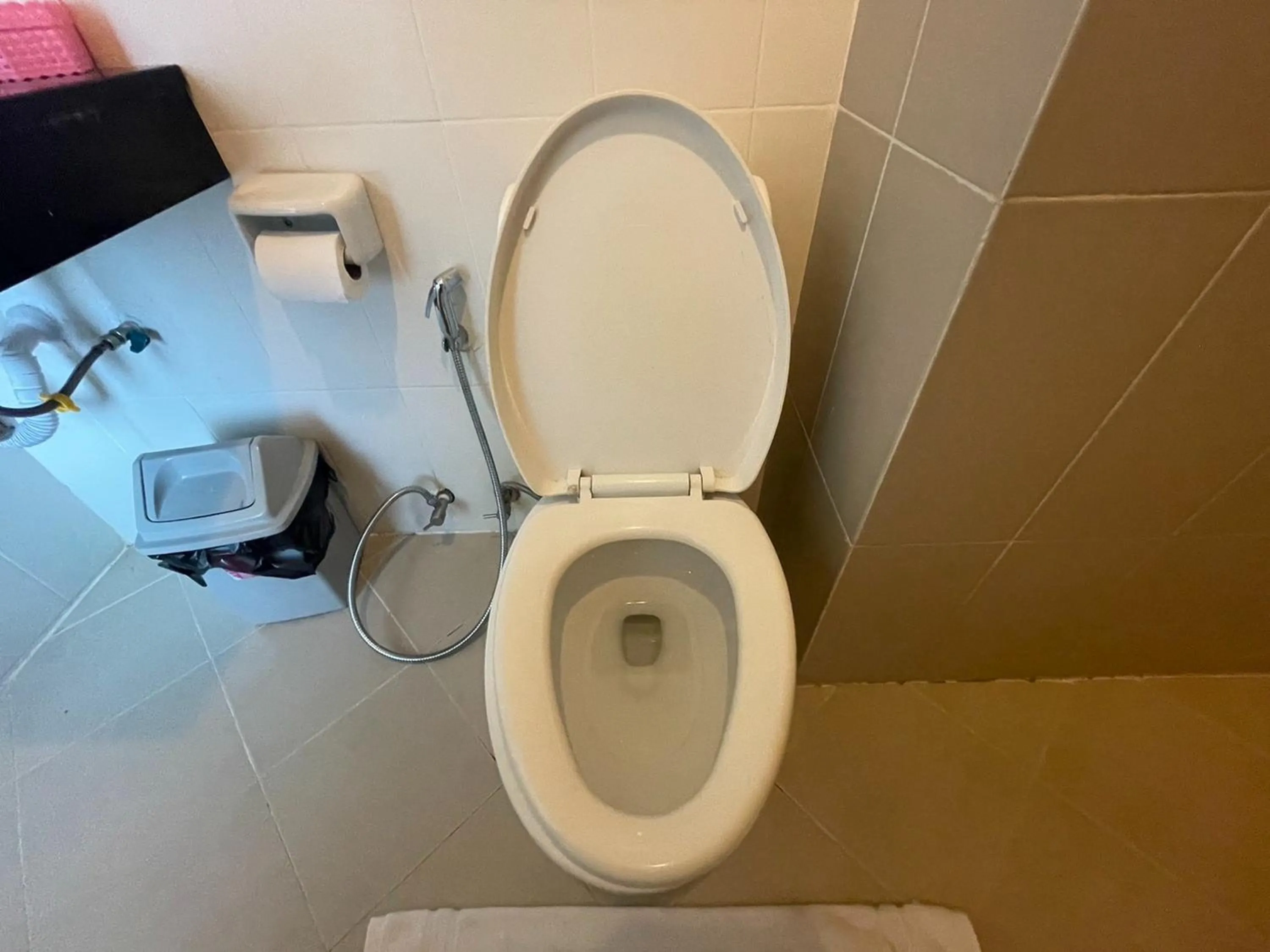 Bathroom in T & C Hotel Patong Beach