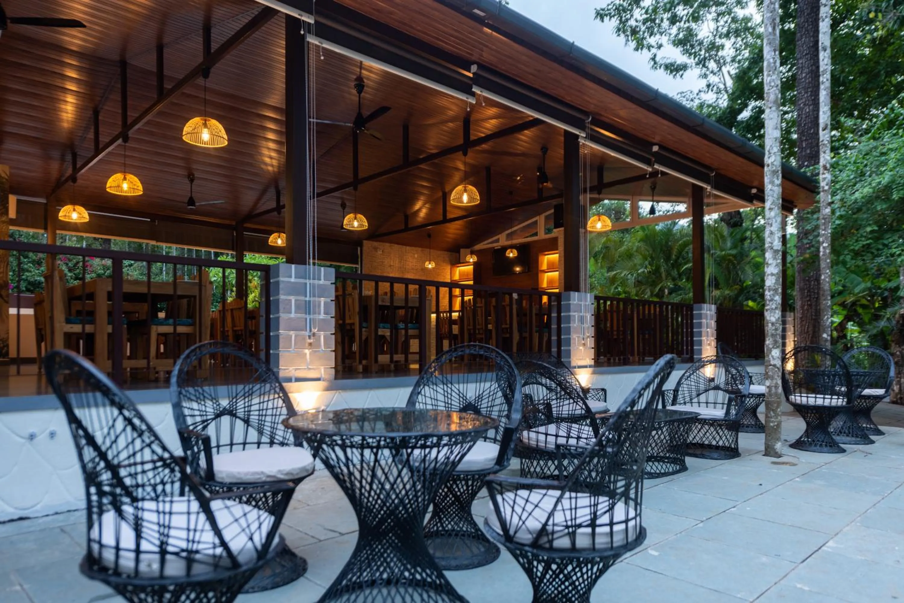 Restaurant/places to eat in Shanthi Kunnj Riverside Exotica Chikmagalur