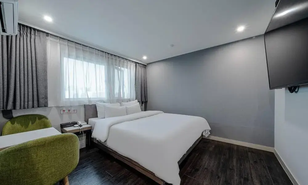 Superior Double Room in Anyang ILLOWA Hotel Superior Double Room in Anyang ILLOWA Hotel