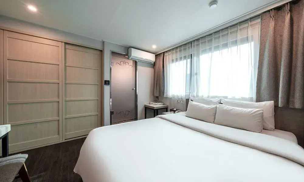 Deluxe Double Room in Anyang ILLOWA Hotel Deluxe Double Room in Anyang ILLOWA Hotel