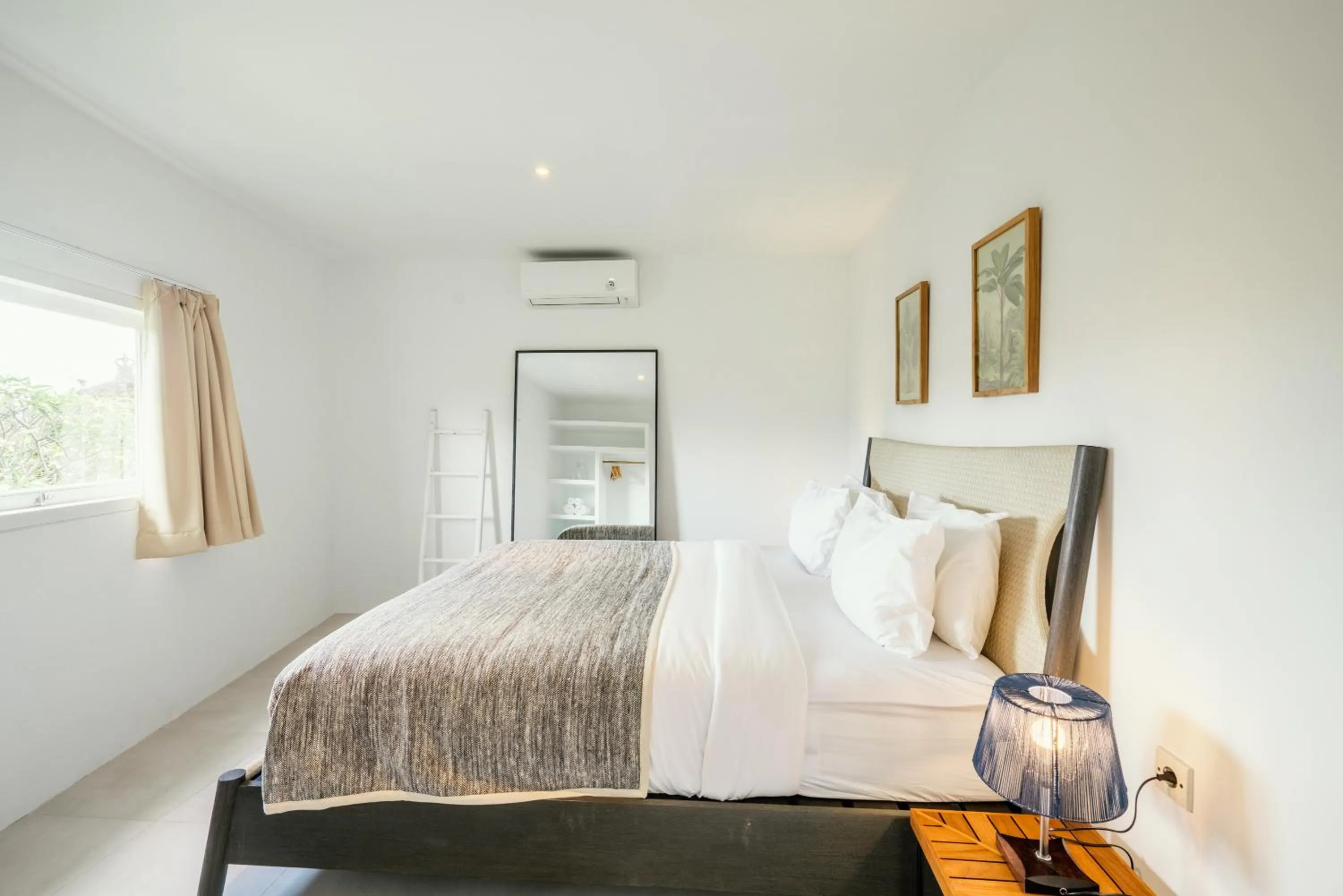 Bedroom, Bed in Batu Belig Living Seminyak