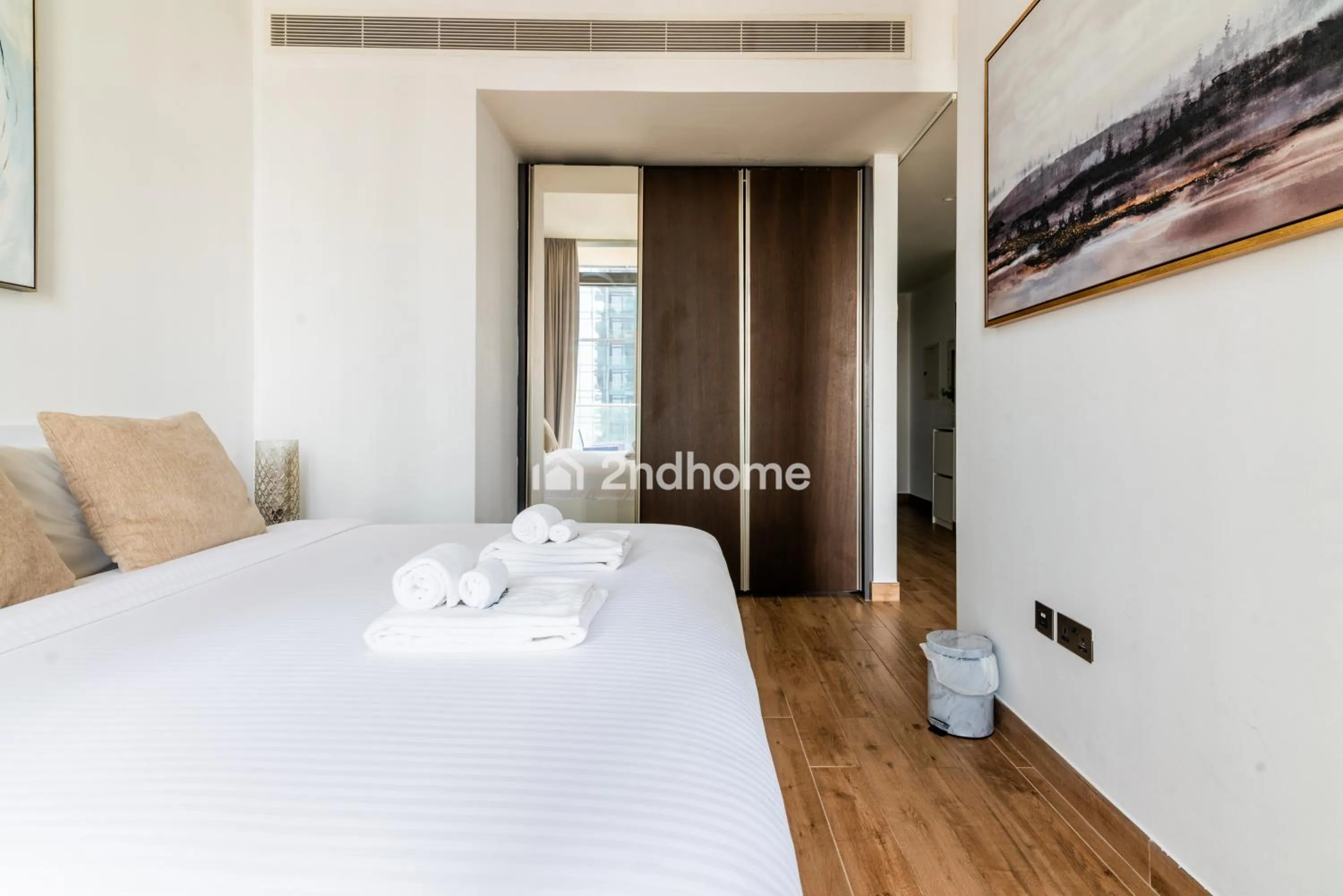 Stylish Studio at Jumeirah Living Marina Gate