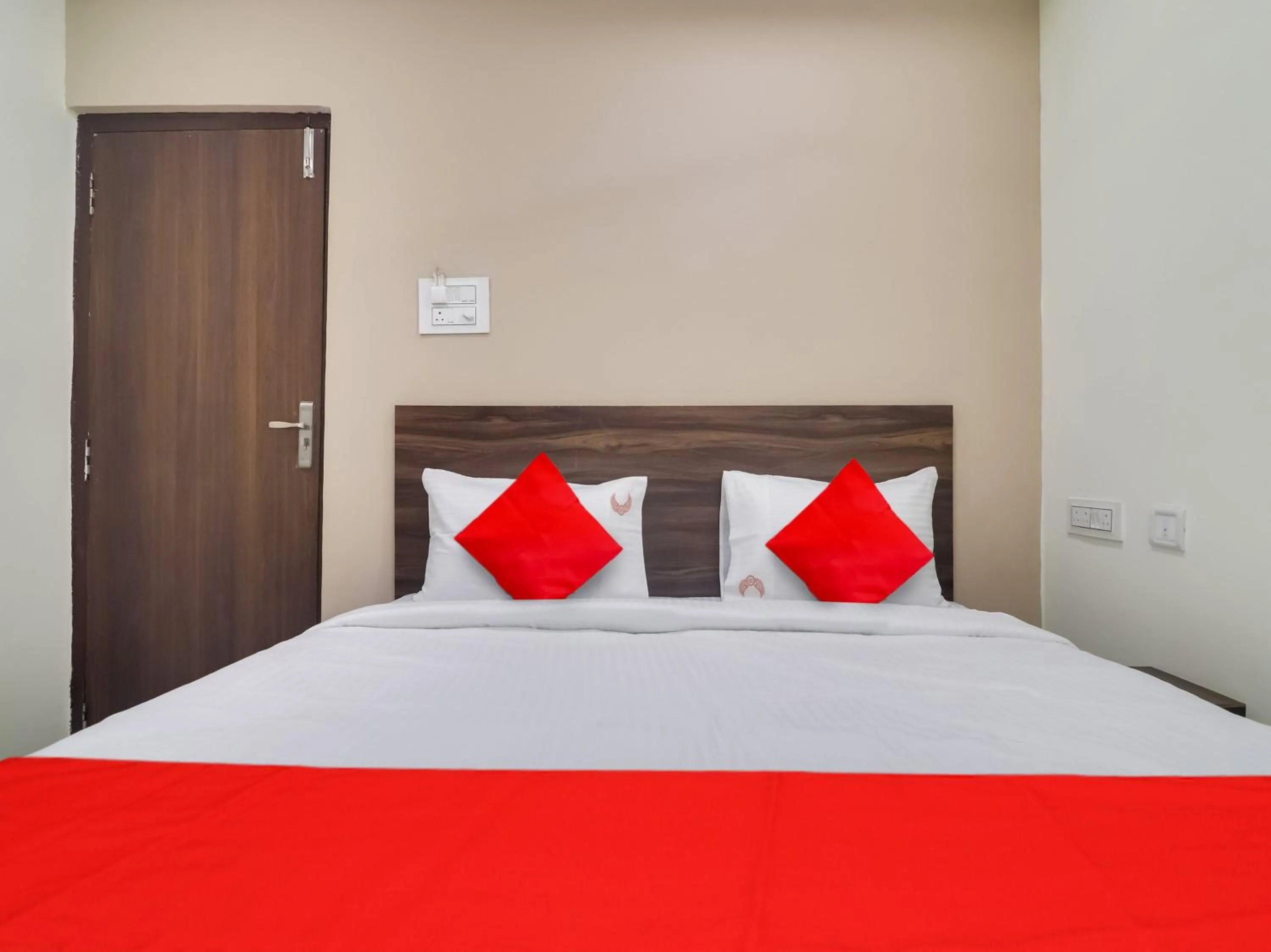 Bedroom, Bed in Super Hotel O RED STONE