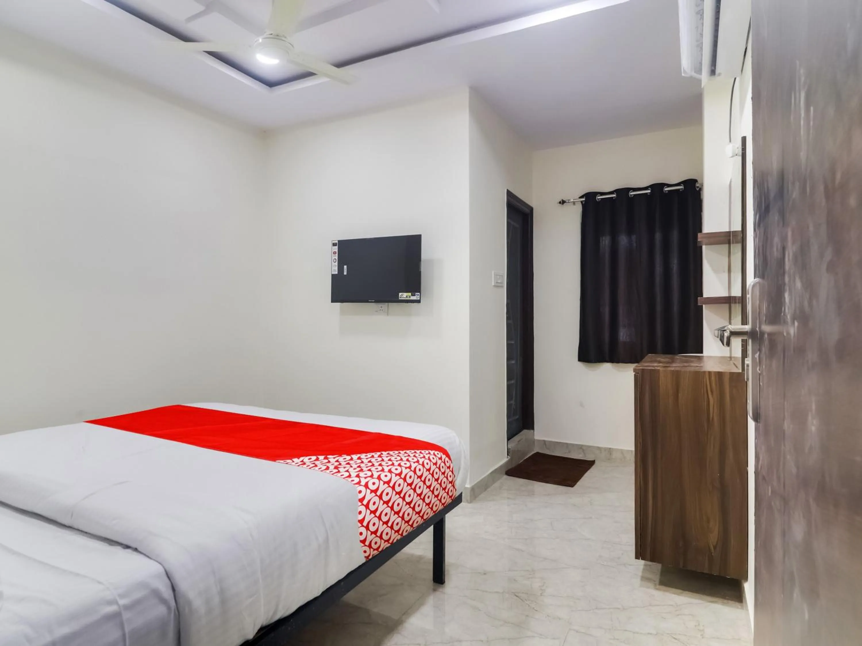 Bedroom, Bed in Super Hotel O RED STONE