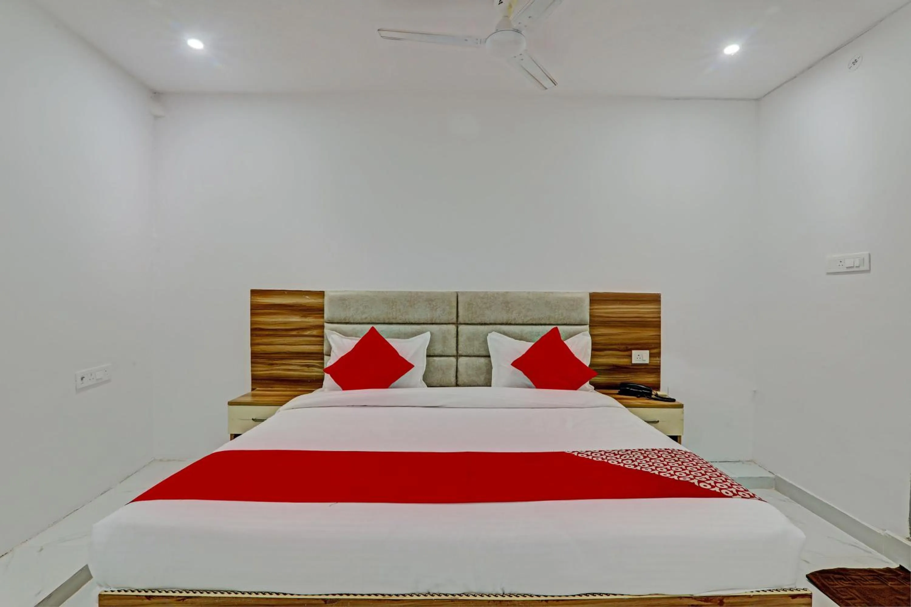 Bedroom, Bed in Hotel O Gabbar's