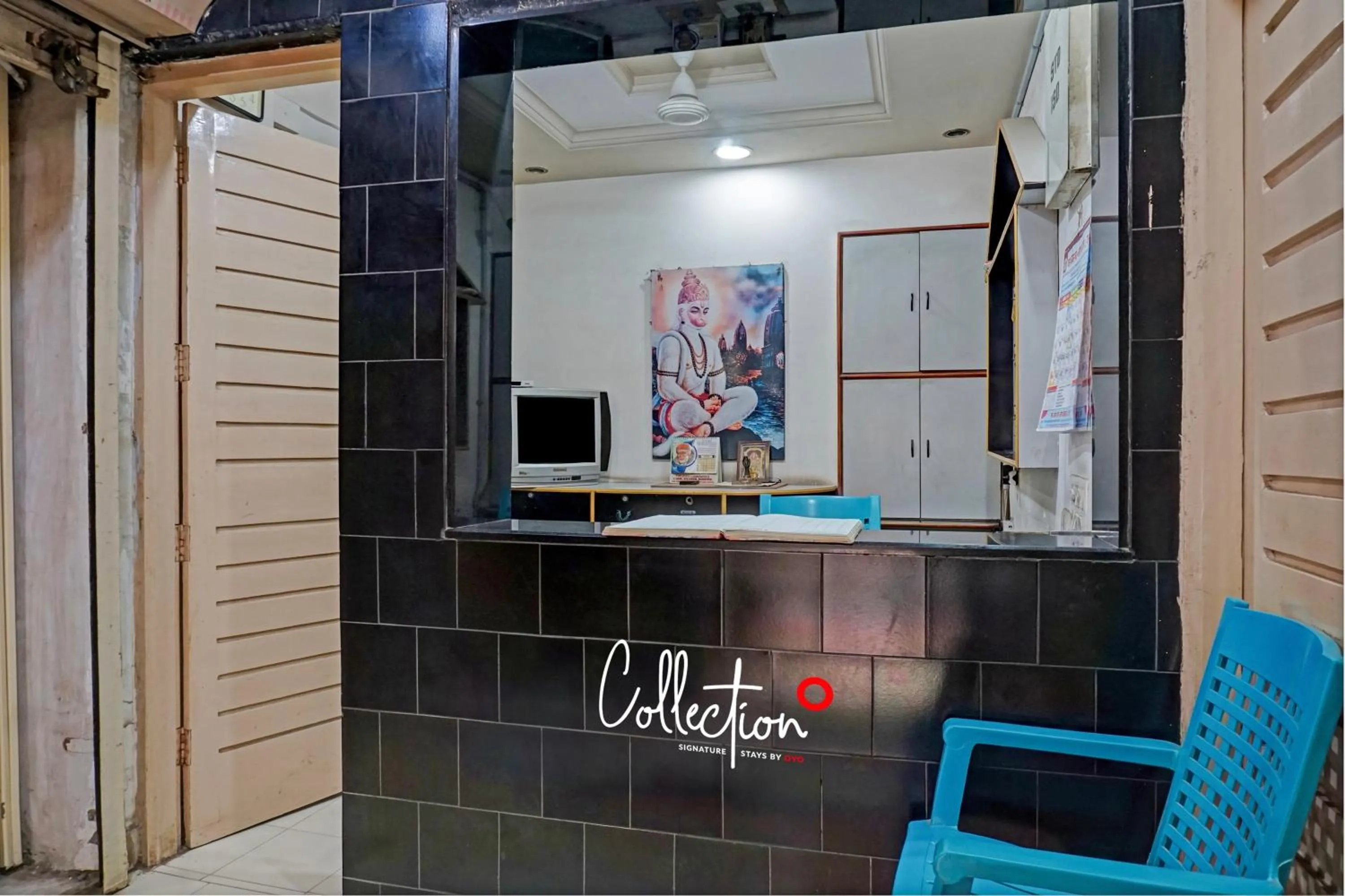 Lobby or reception in Hotel O Thakkar Lodge