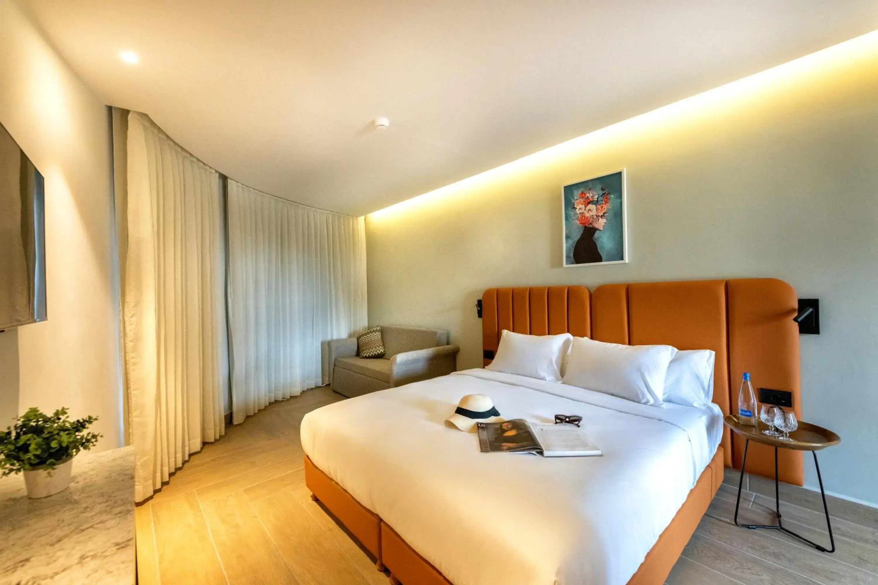 Deluxe Double with Seating Area and Balcony in Hotel Shoshana - Adults Only Deluxe Double with Seating Area and Balcony in Hotel Shoshana - Adults Only