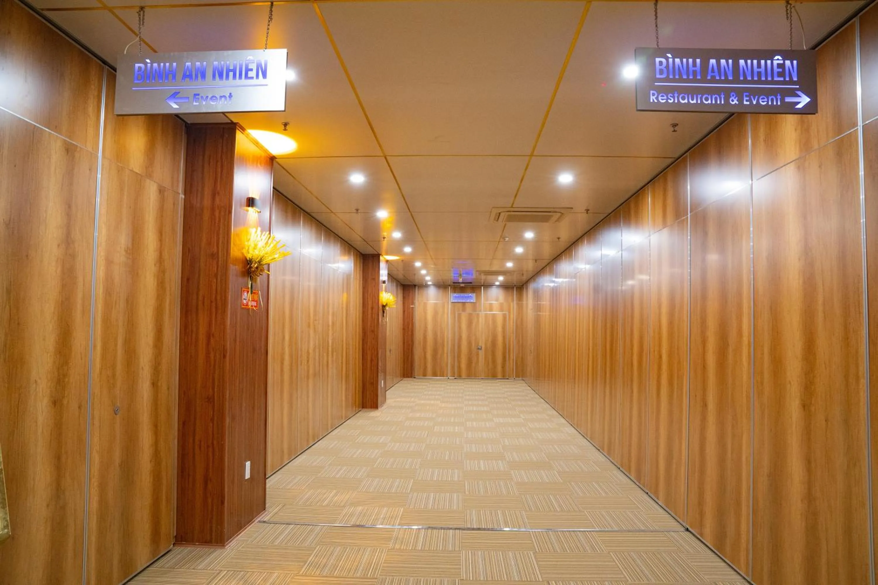 Restaurant/places to eat in Bình An Nhiên hotel