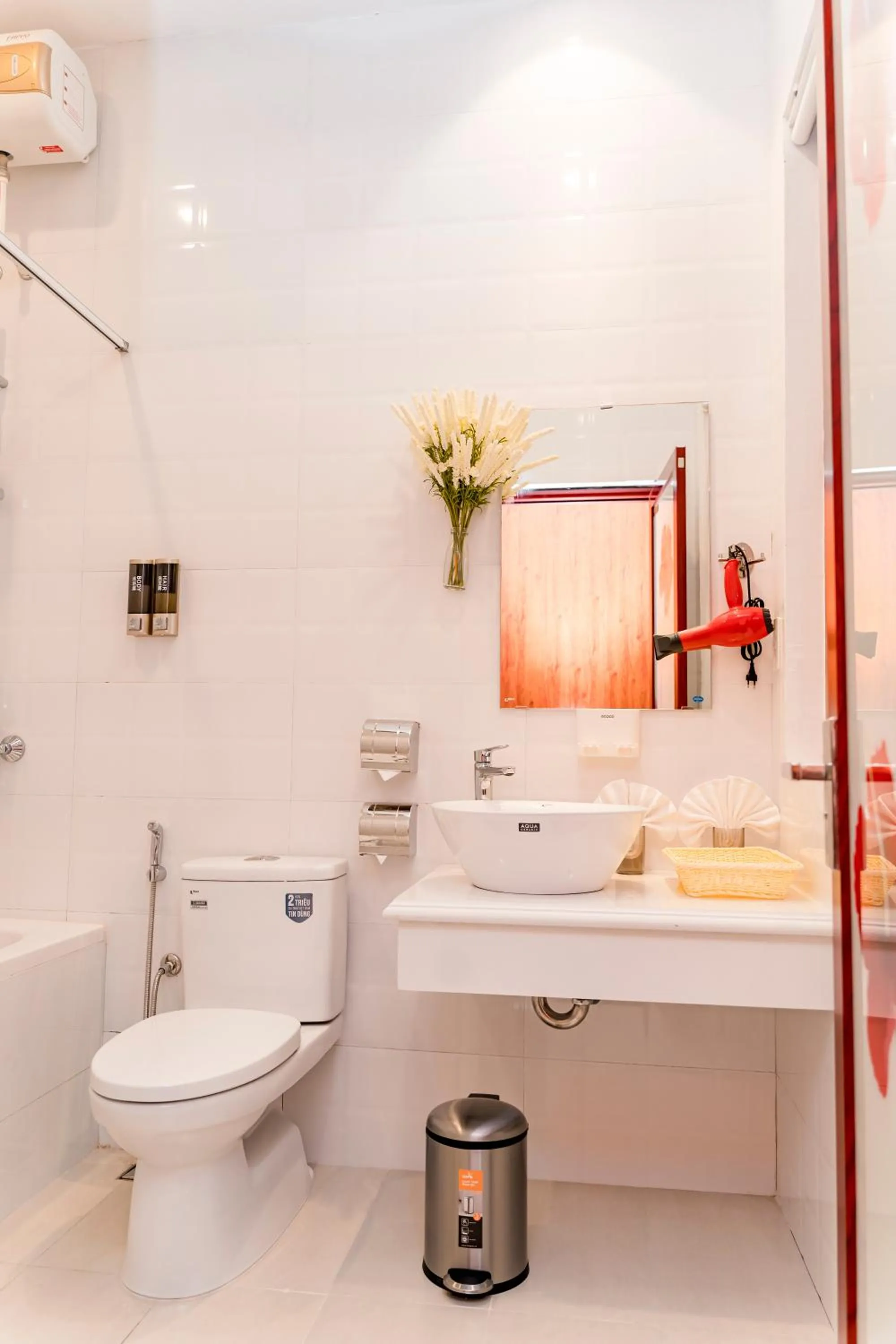 Bathroom in Bình An Nhiên hotel