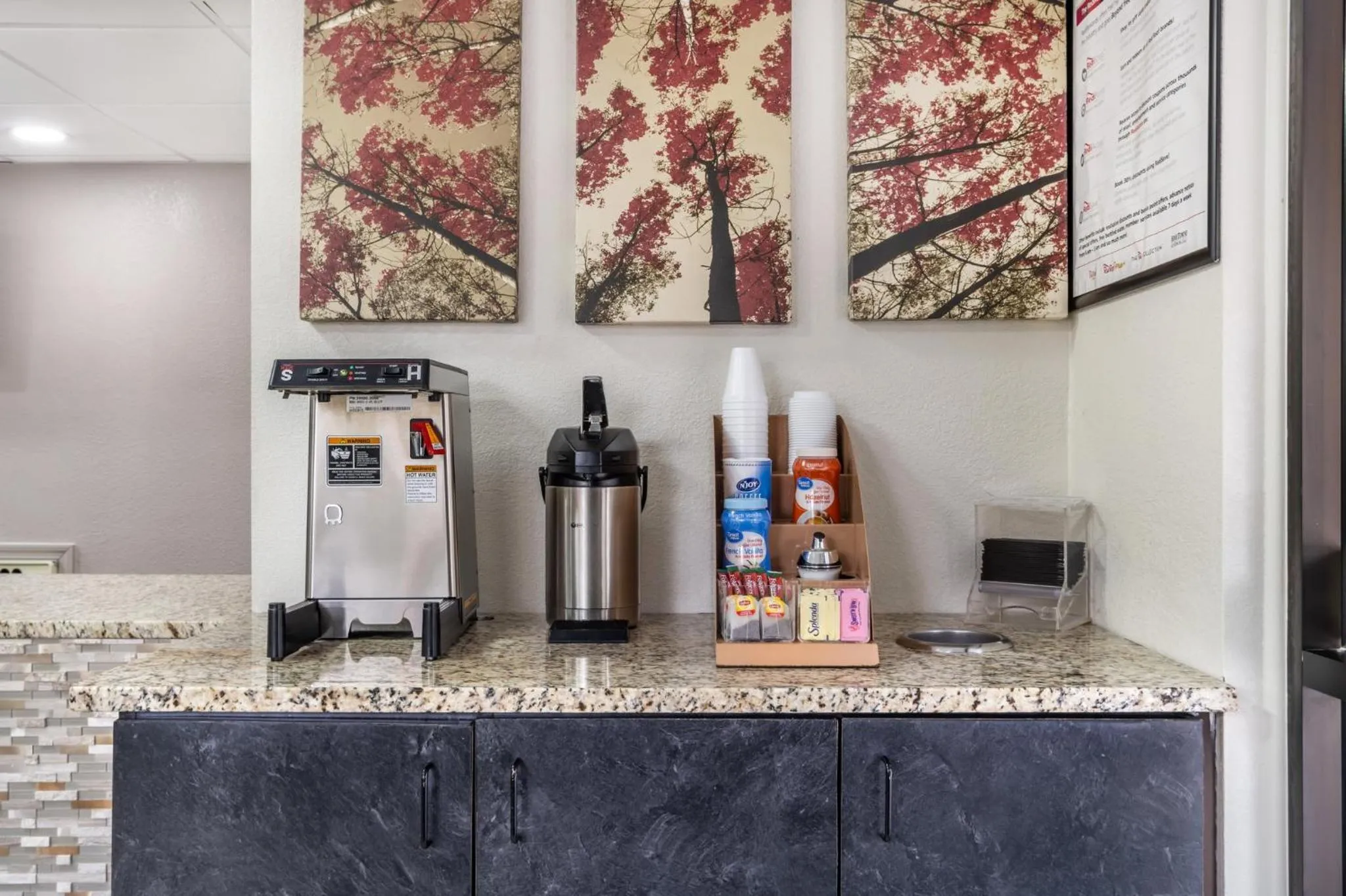 Lobby or reception in Red Roof Inn Greenville