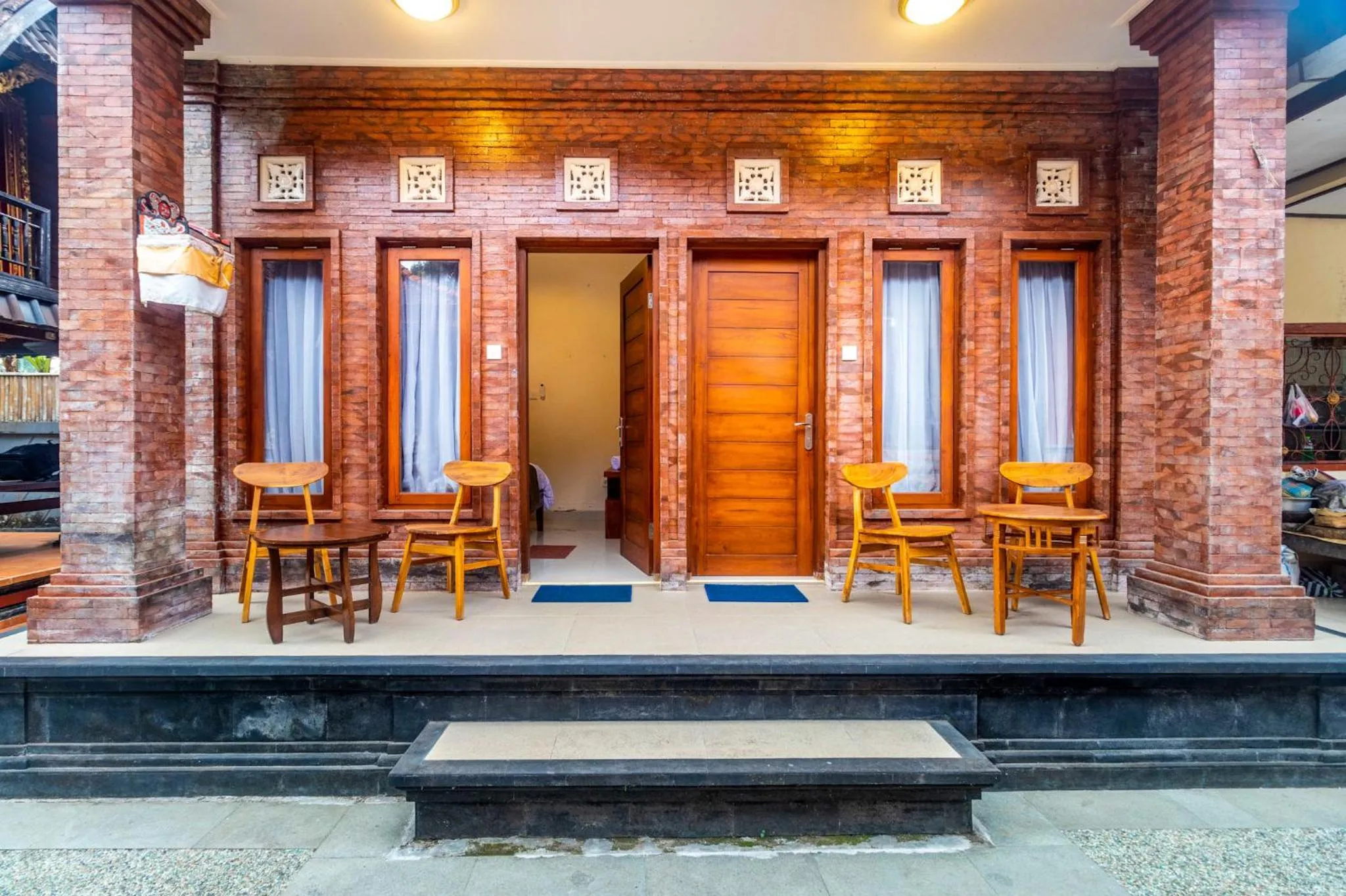 Patio in Alam Desa Homestay by AGATA