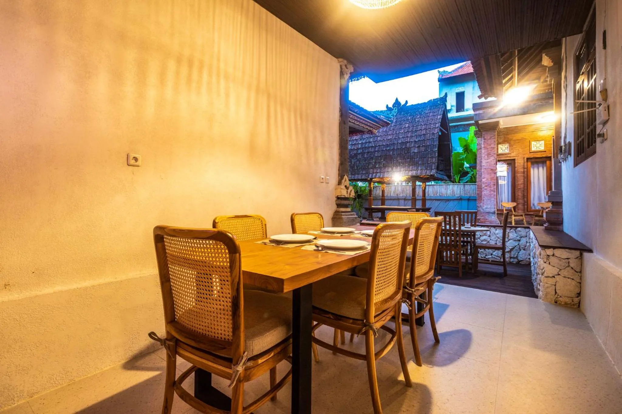 Communal lounge/ TV room in Alam Desa Homestay by AGATA