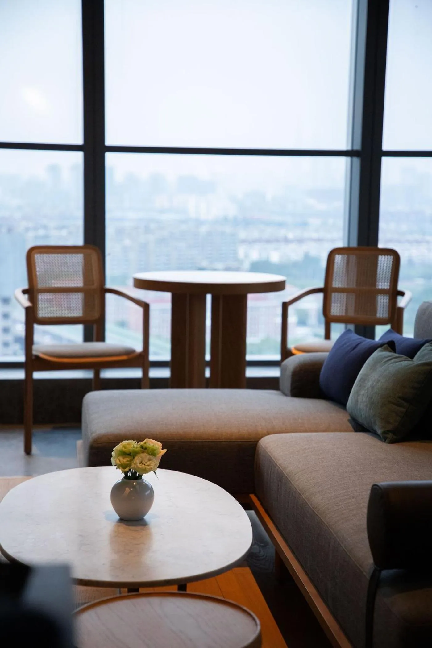 Seating area in Artyzen NEW BUND 31 Shanghai Qiantan