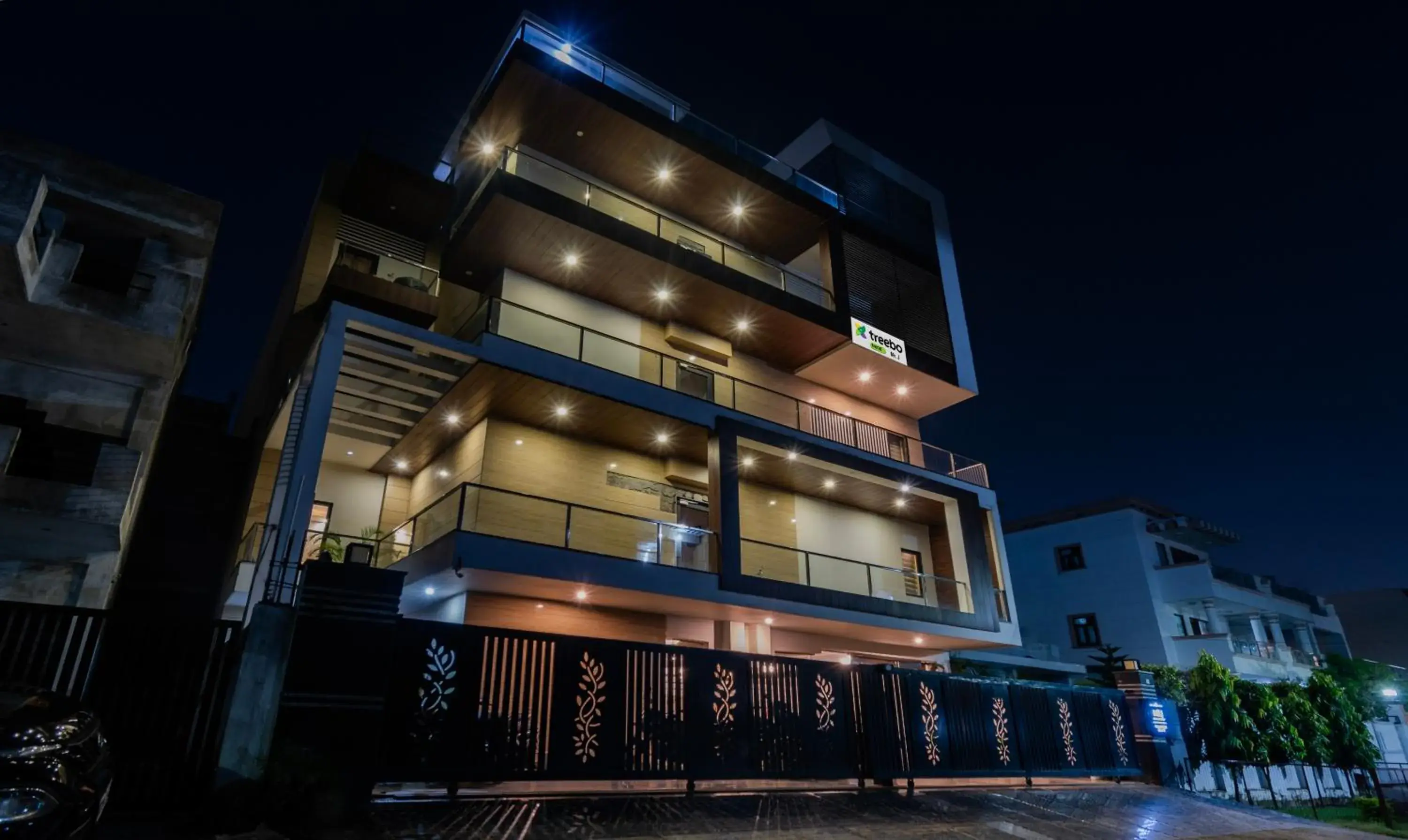 Treebo Trend Mr J - Sec 51 Treebo Trend Mr J - Sec 51