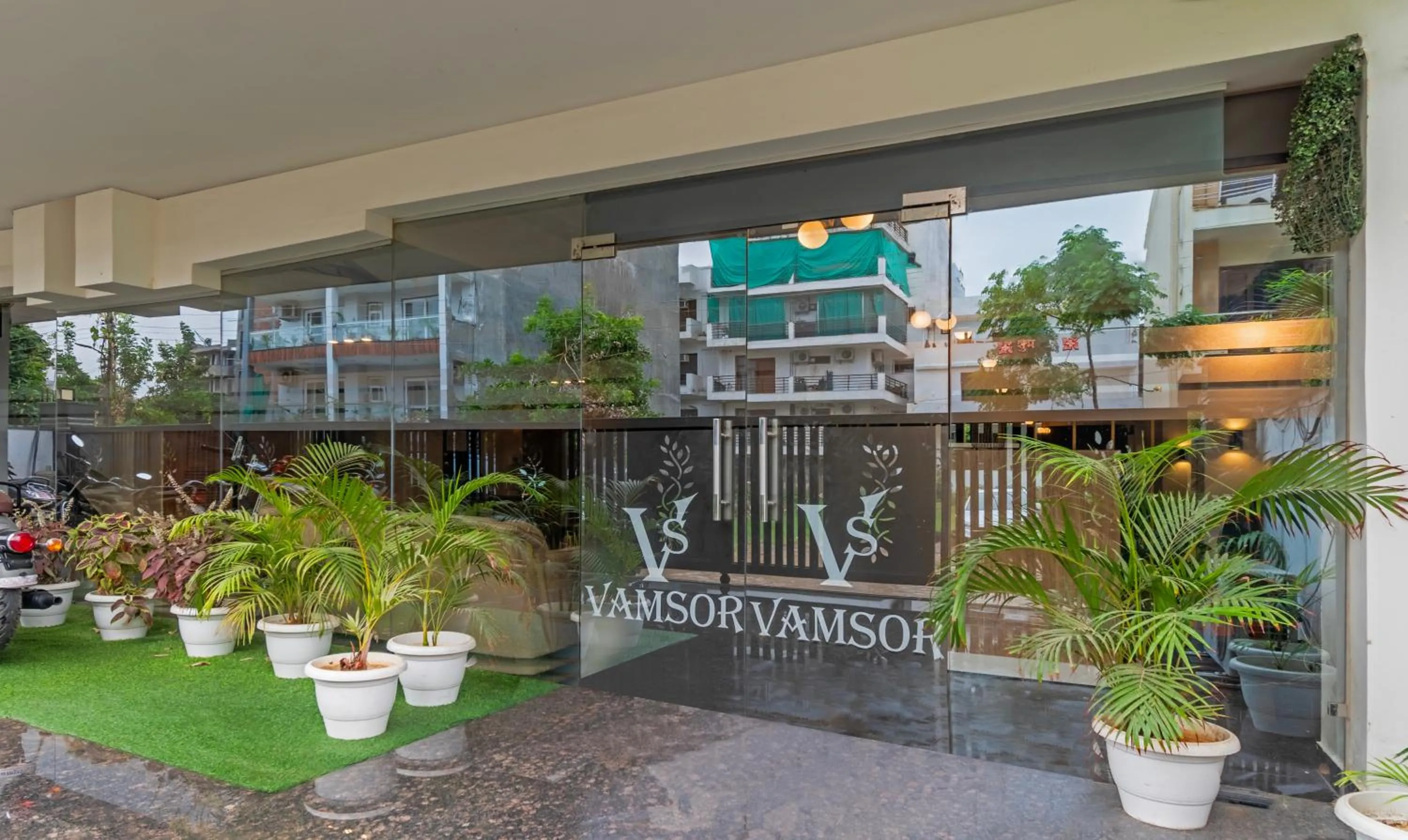 Facade/entrance in Treebo Trend Mr J - Sec 51