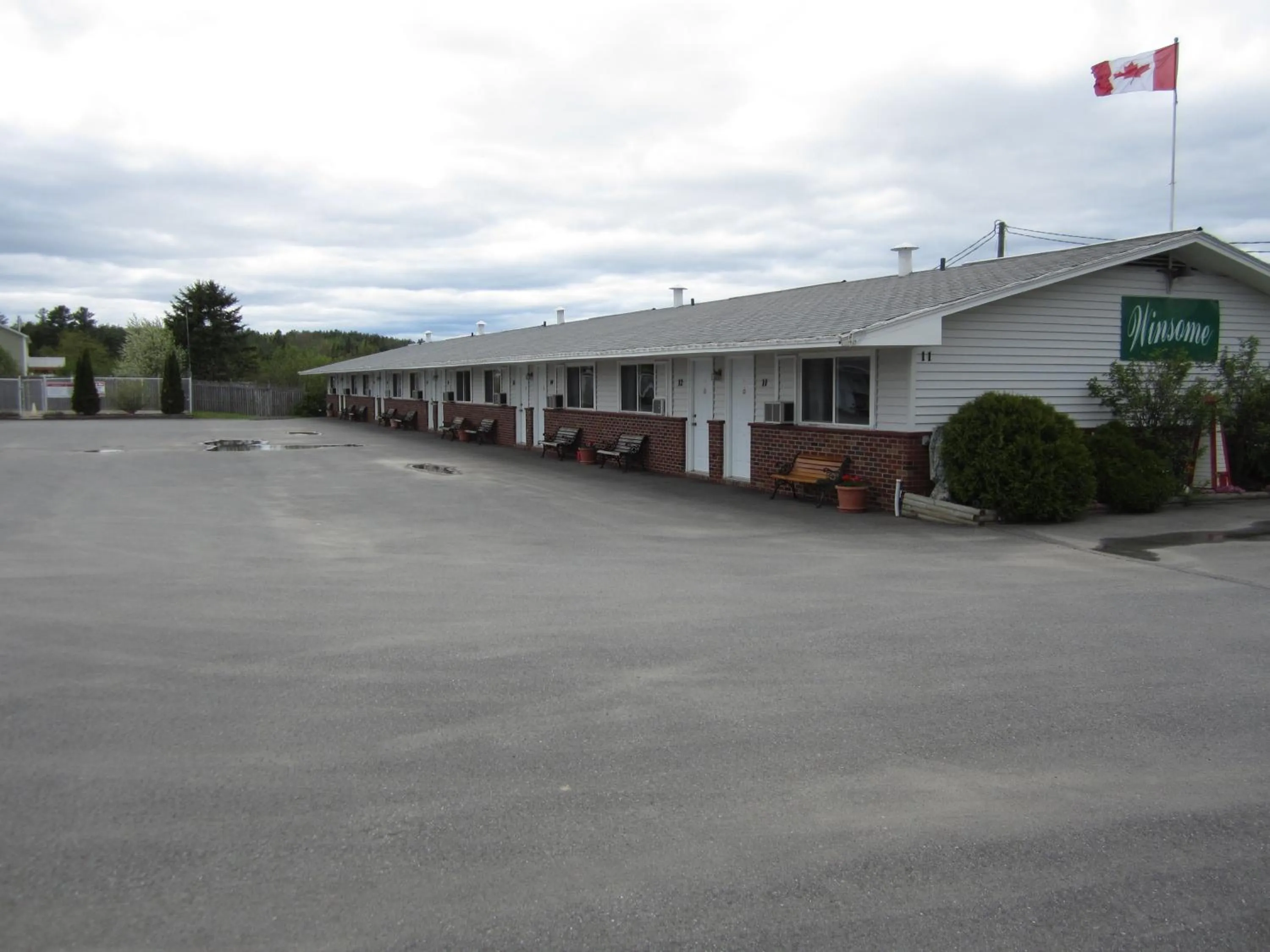 Property building in Winsome Inn