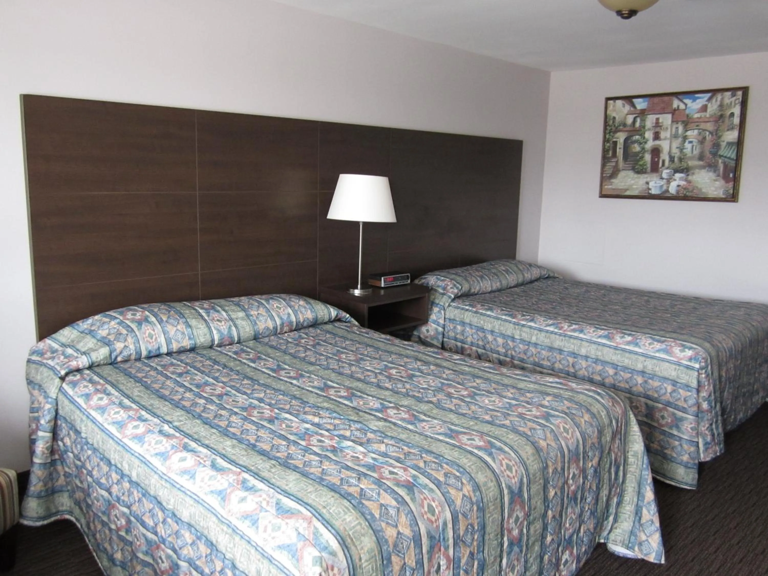 Photo of the whole room, Bed in Winsome Inn