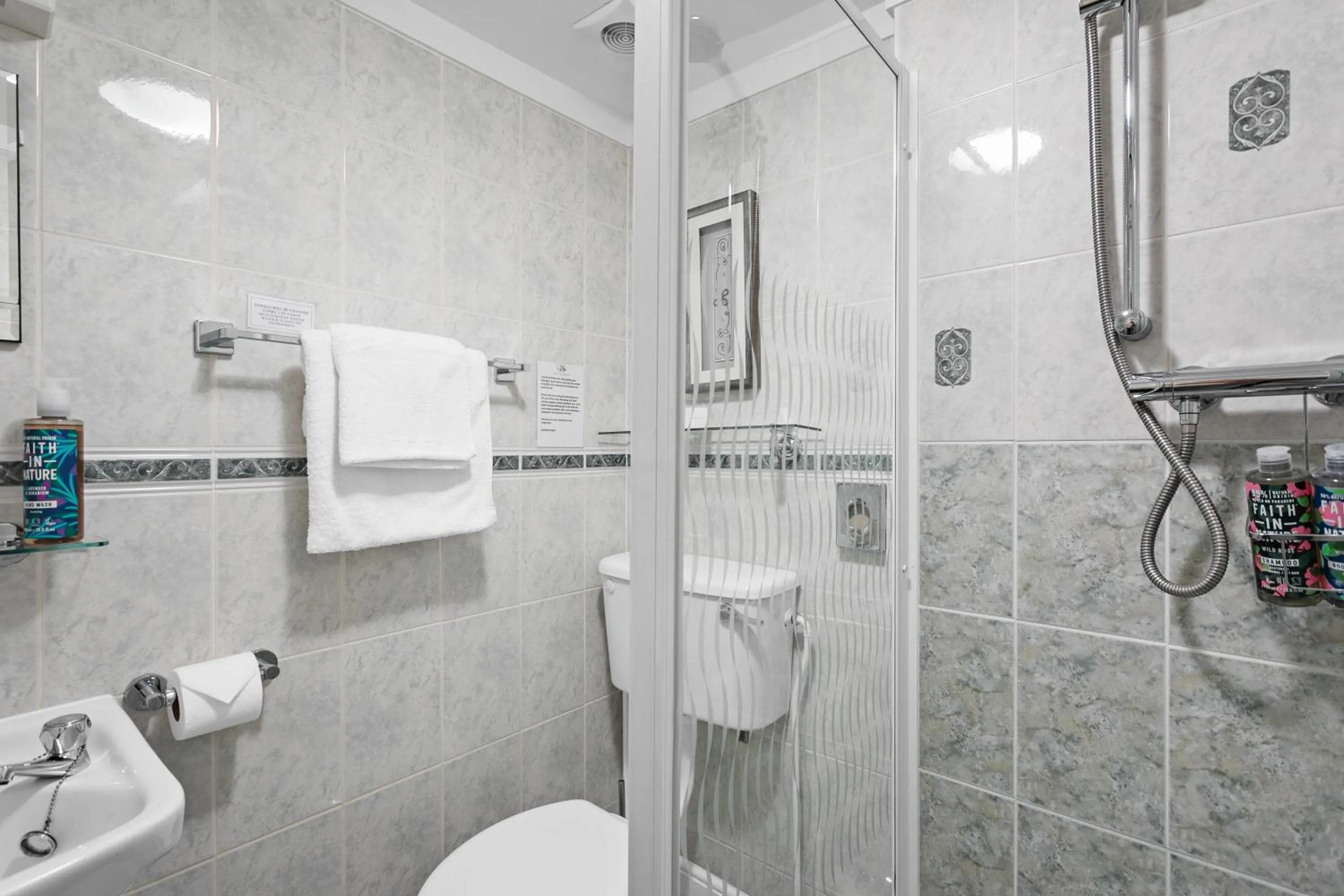 Shower in Kethla House