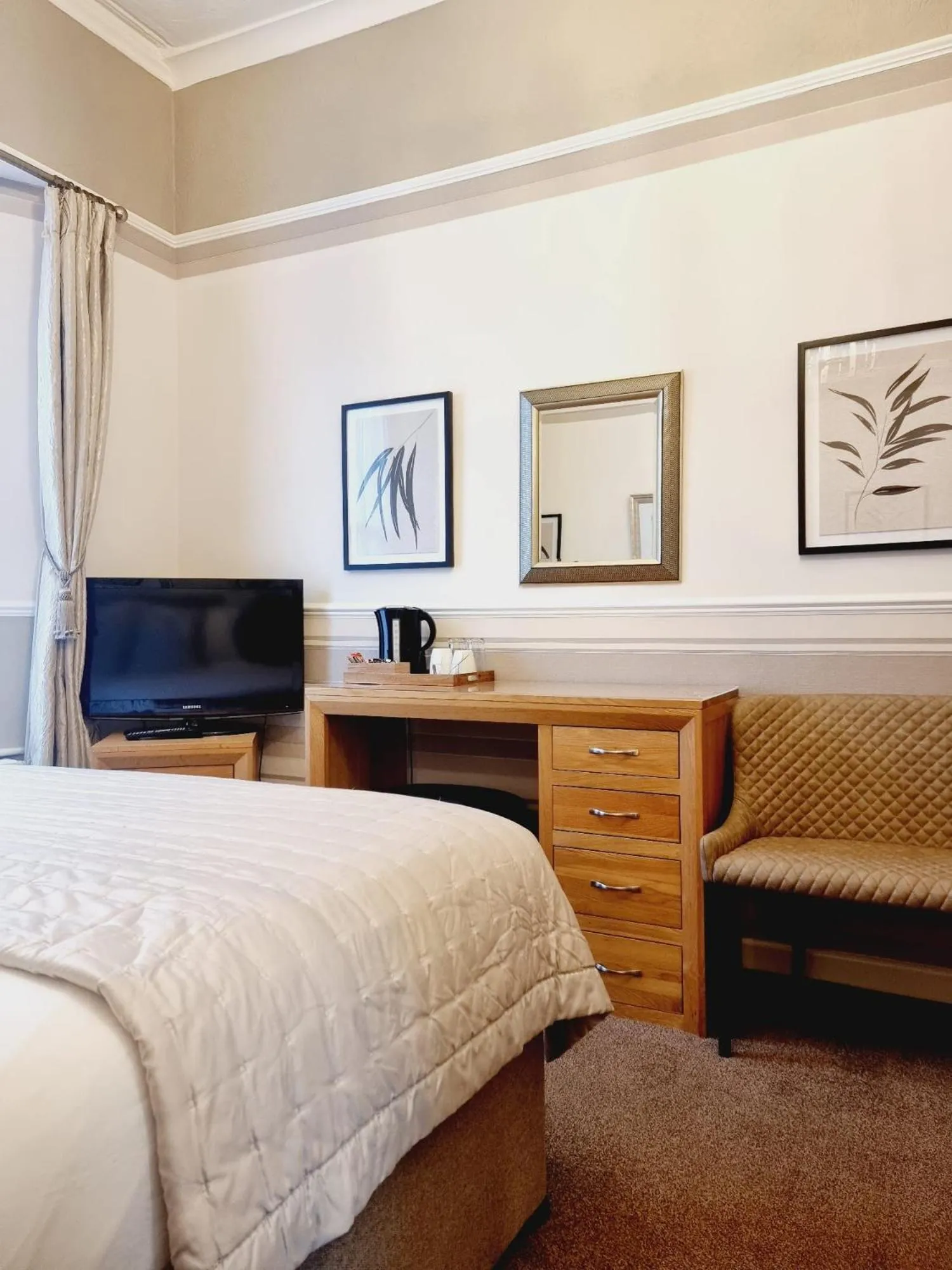 Bedroom, Bed in Kethla House