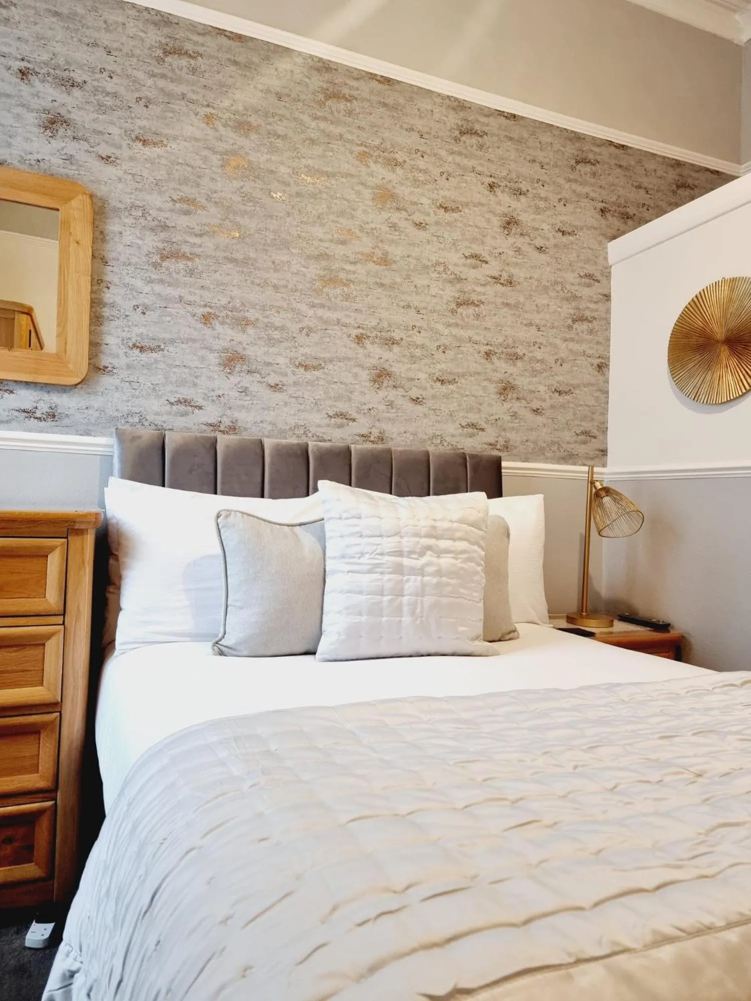 Bedroom, Bed in Kethla House