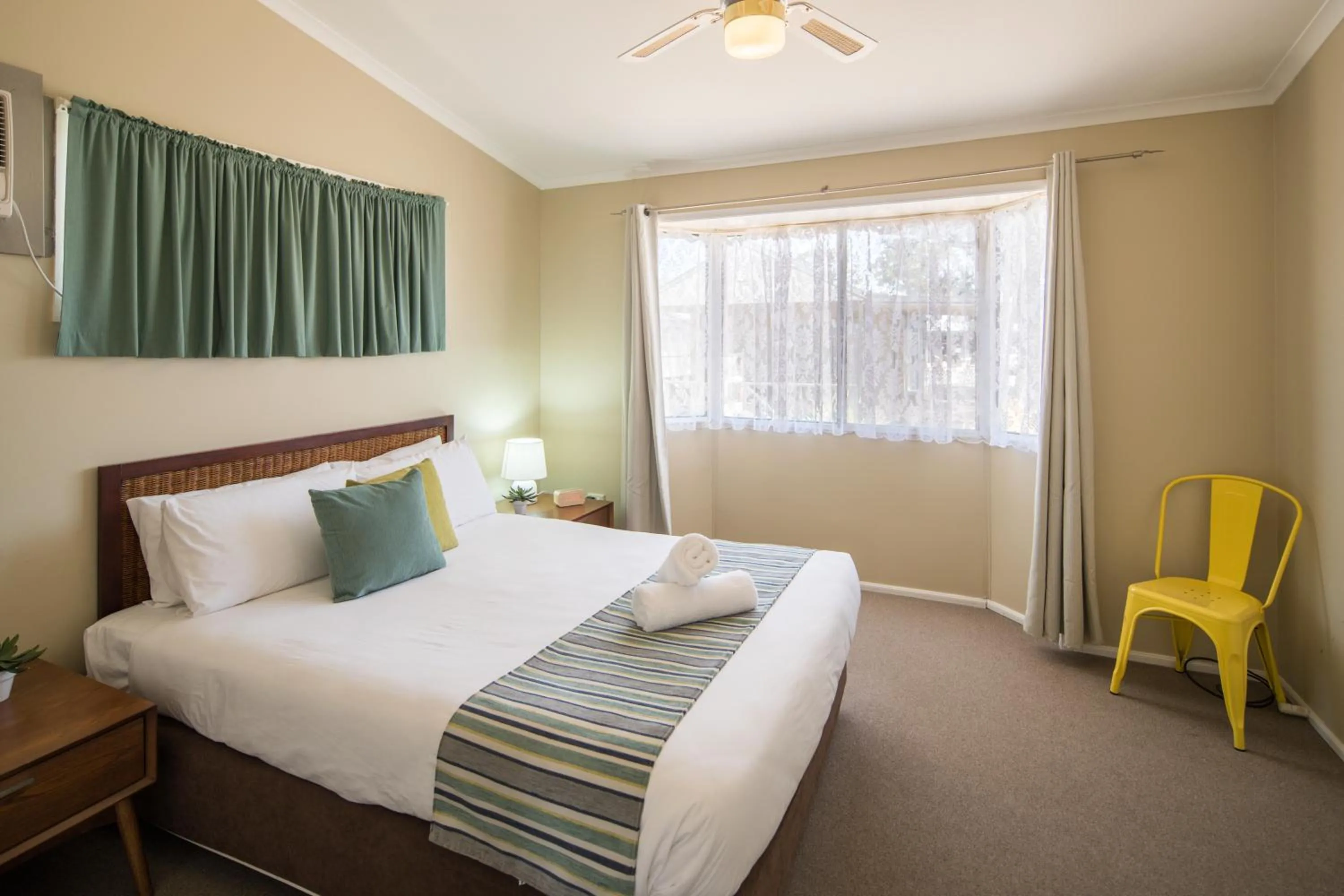 Bedroom, Bed in Ingenia Holidays Hunter Valley