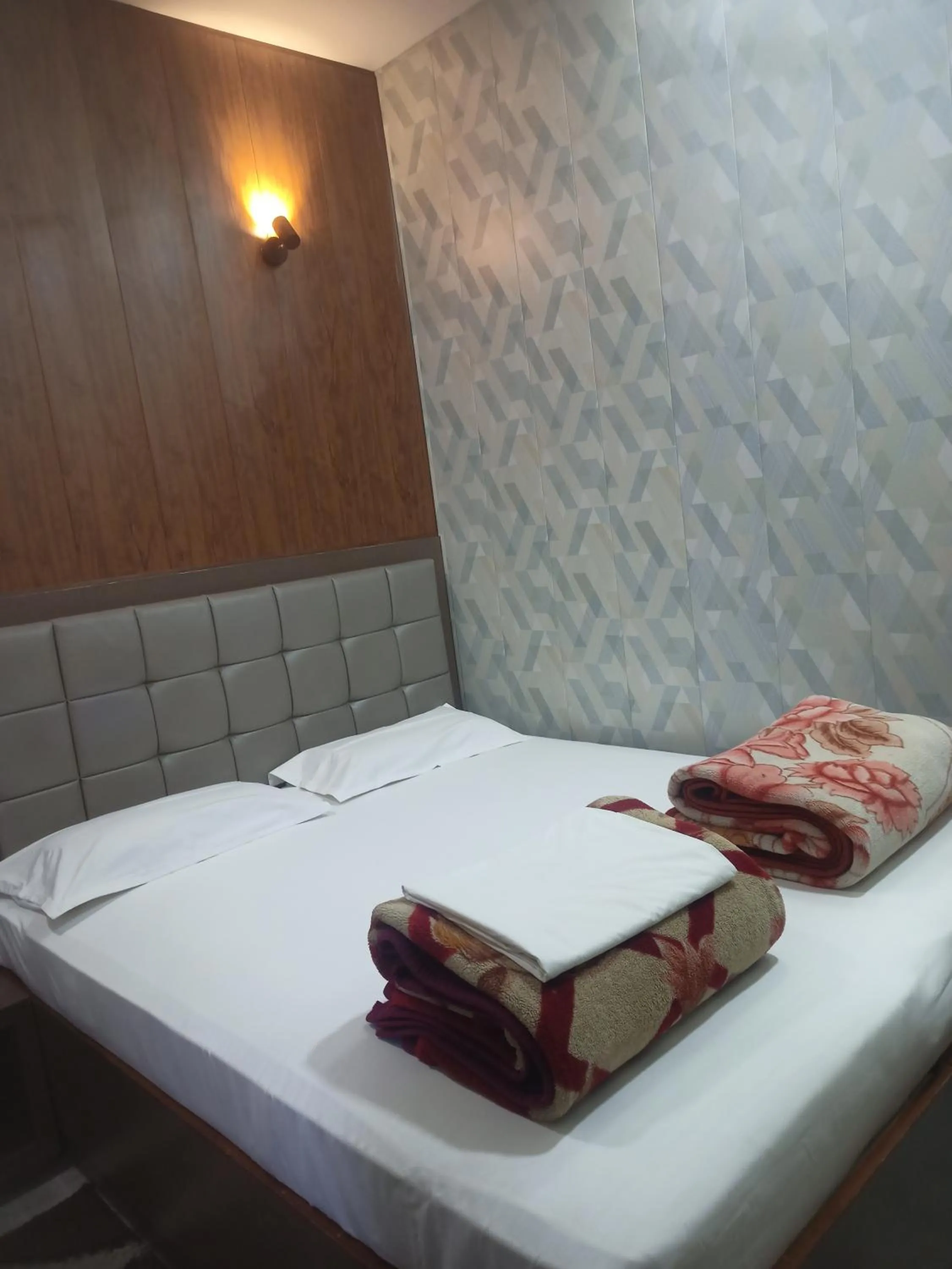 Bedroom in Hotel Alka