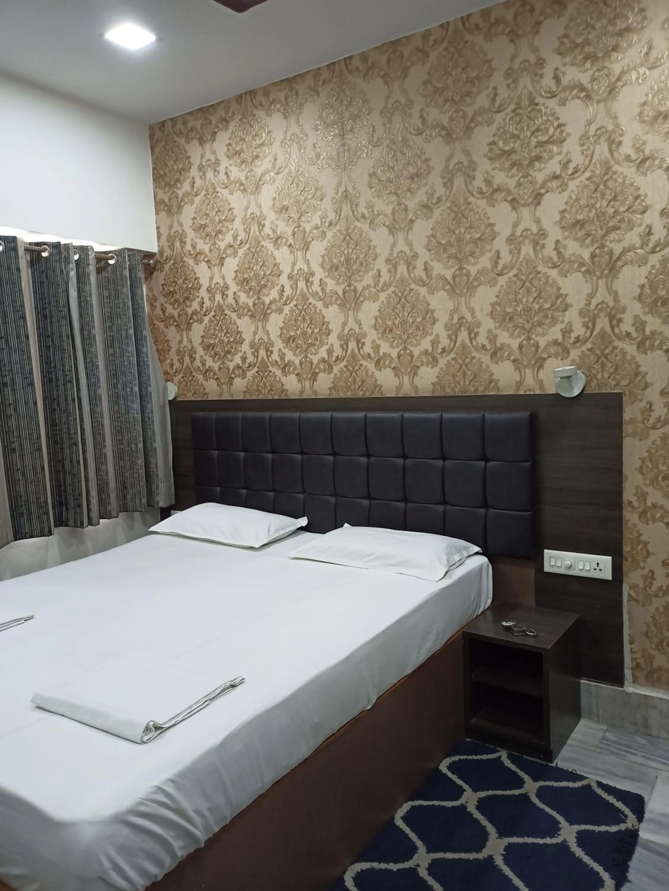 Bedroom in Hotel Alka