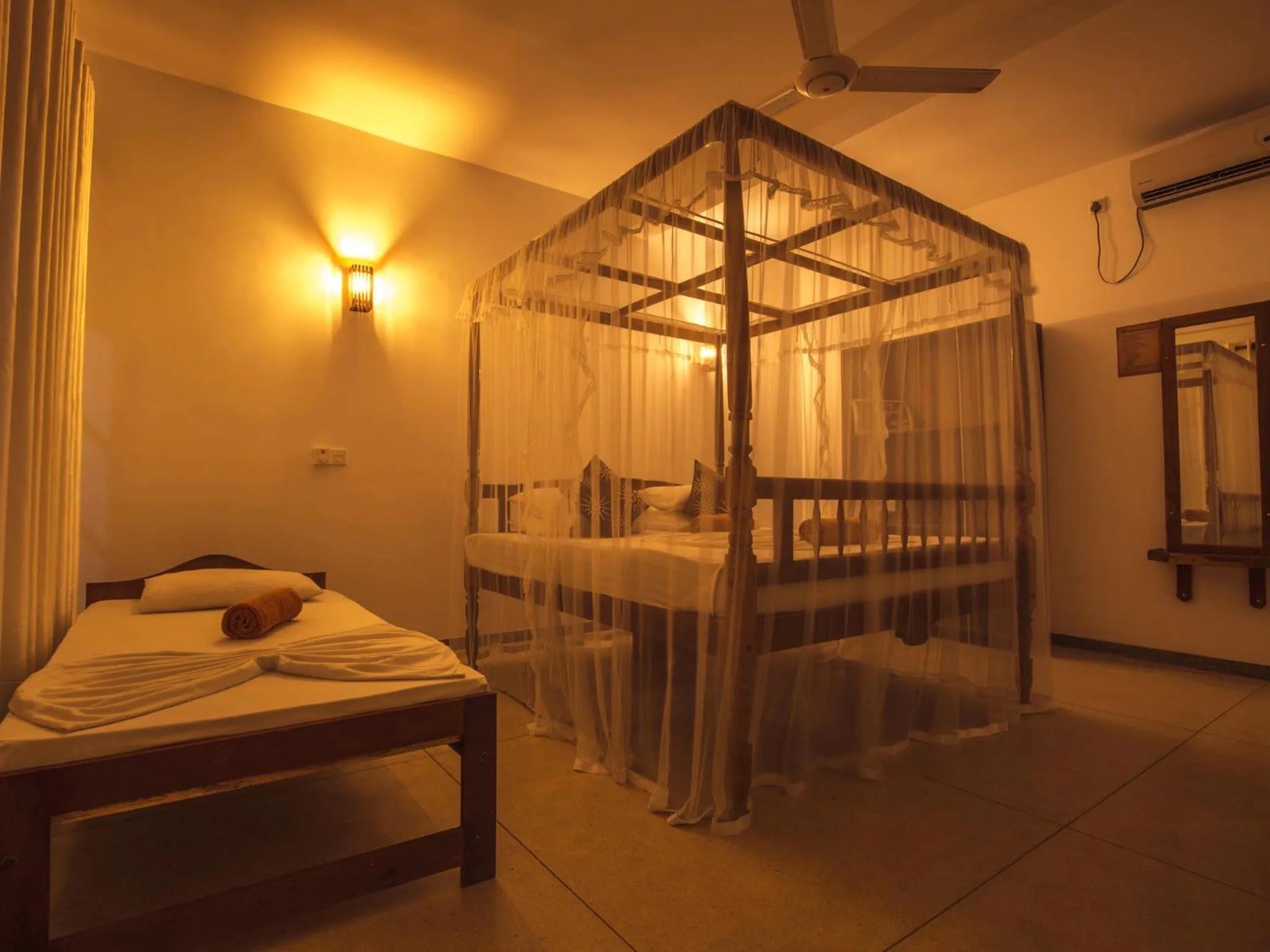 Photo of the whole room in Celestial Inn