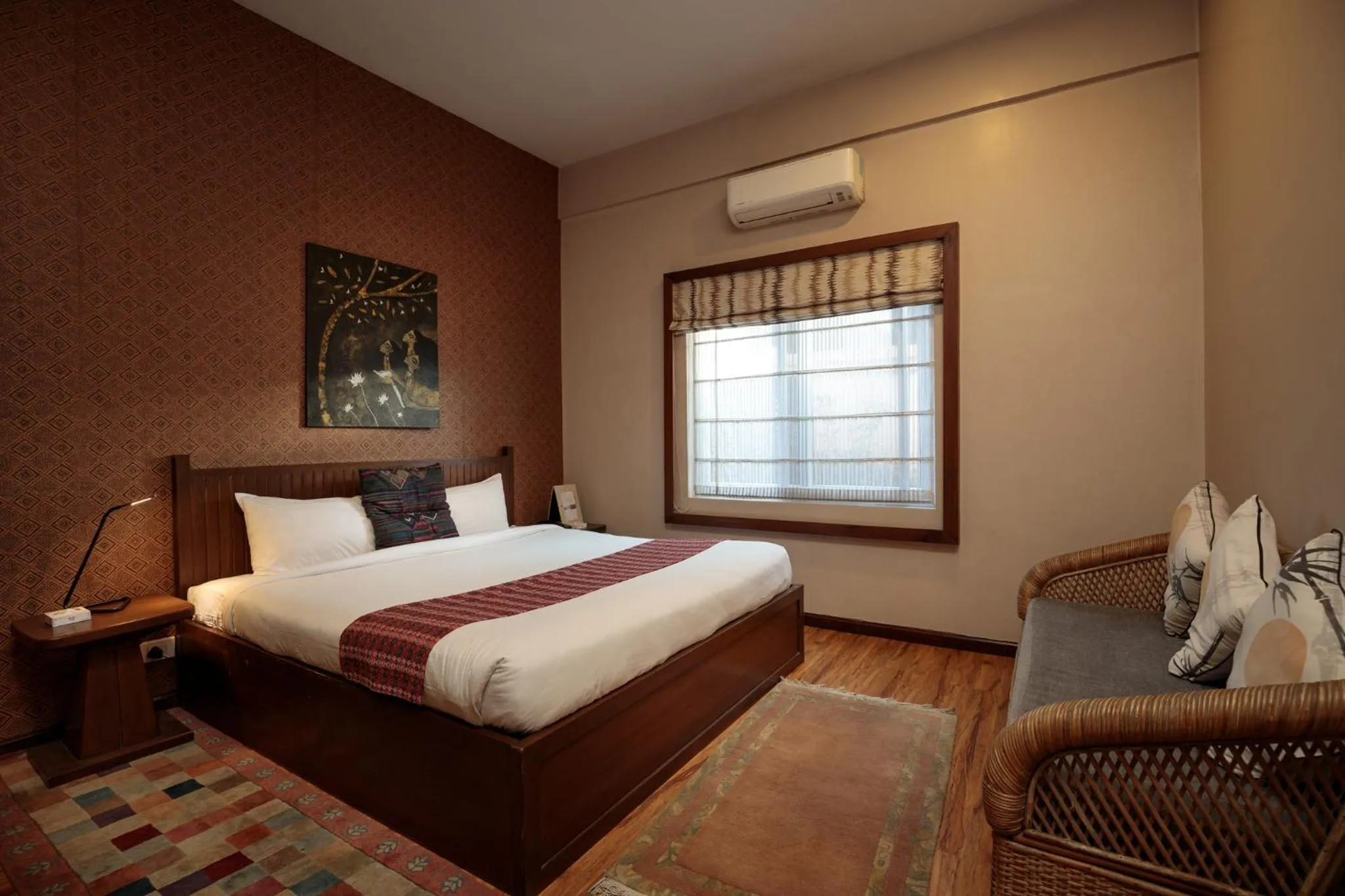 Bedroom, Bed in Shaligram Hotel