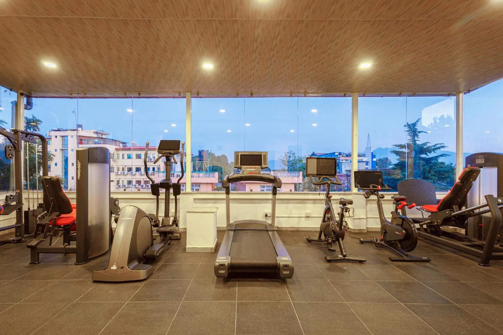 Fitness centre/facilities in Shaligram Hotel