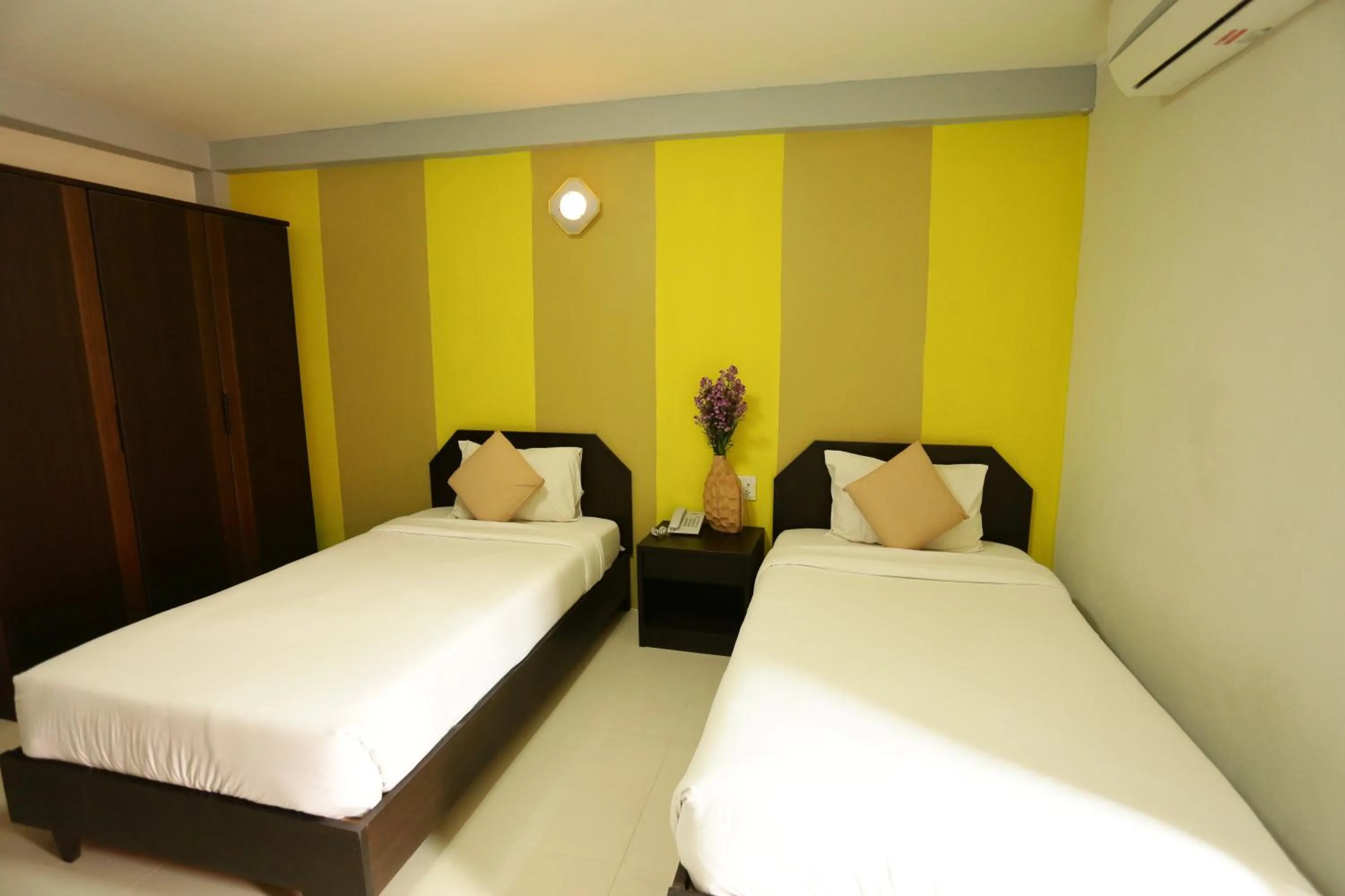 Bed in Puangpech Place