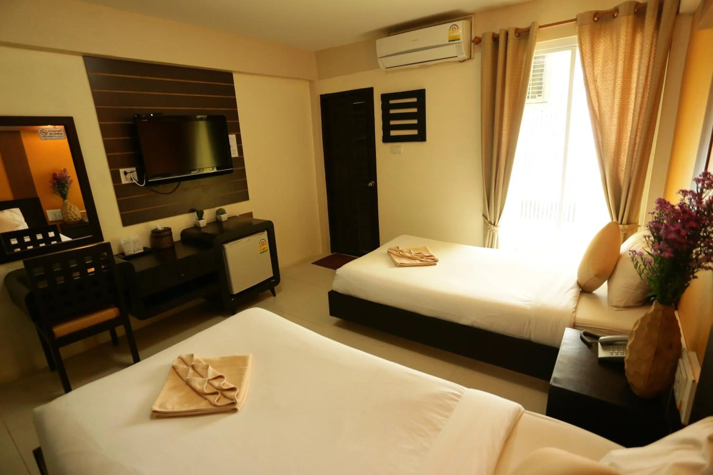 Bed in Puangpech Place