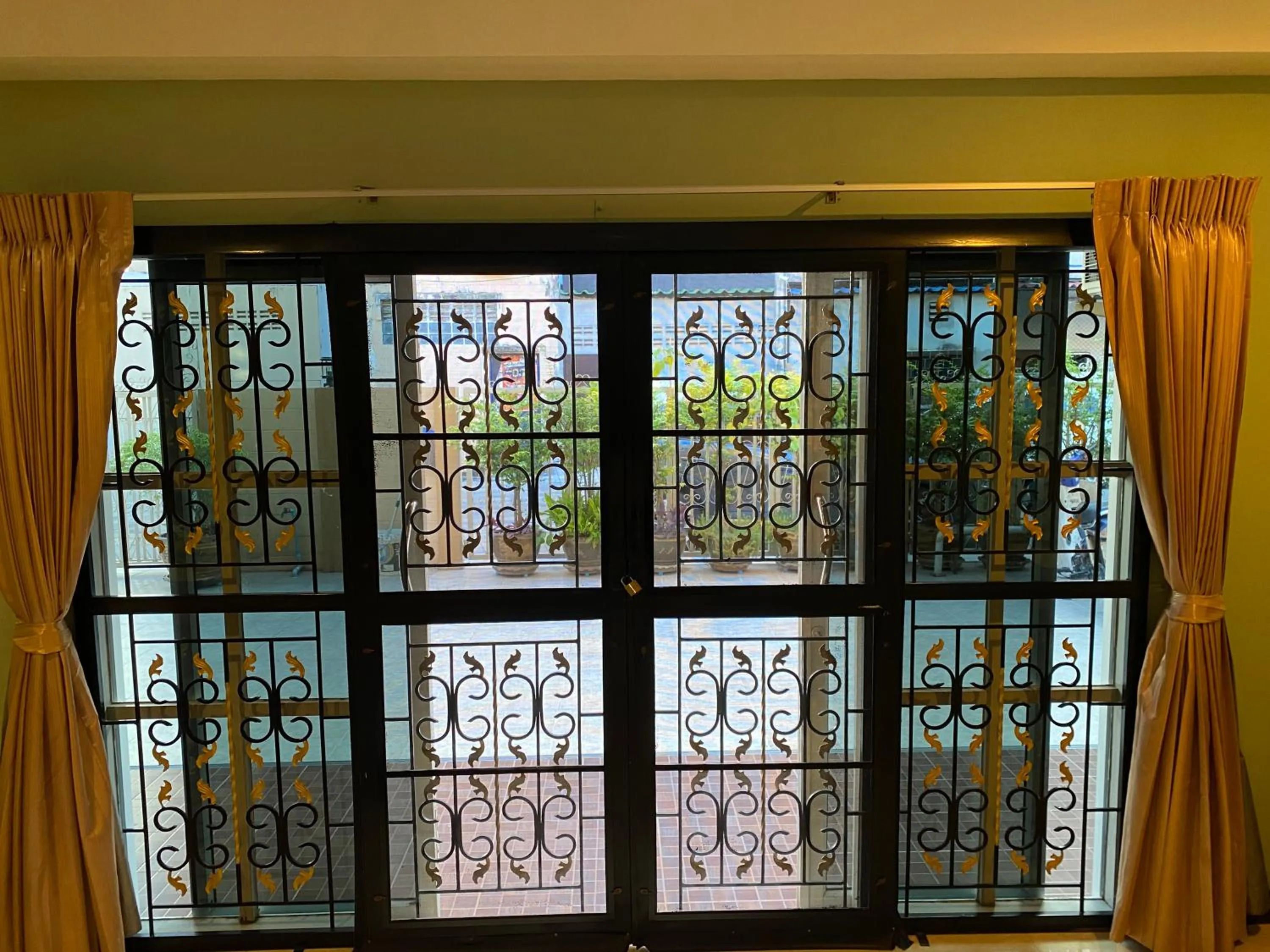 Patio in Orient House