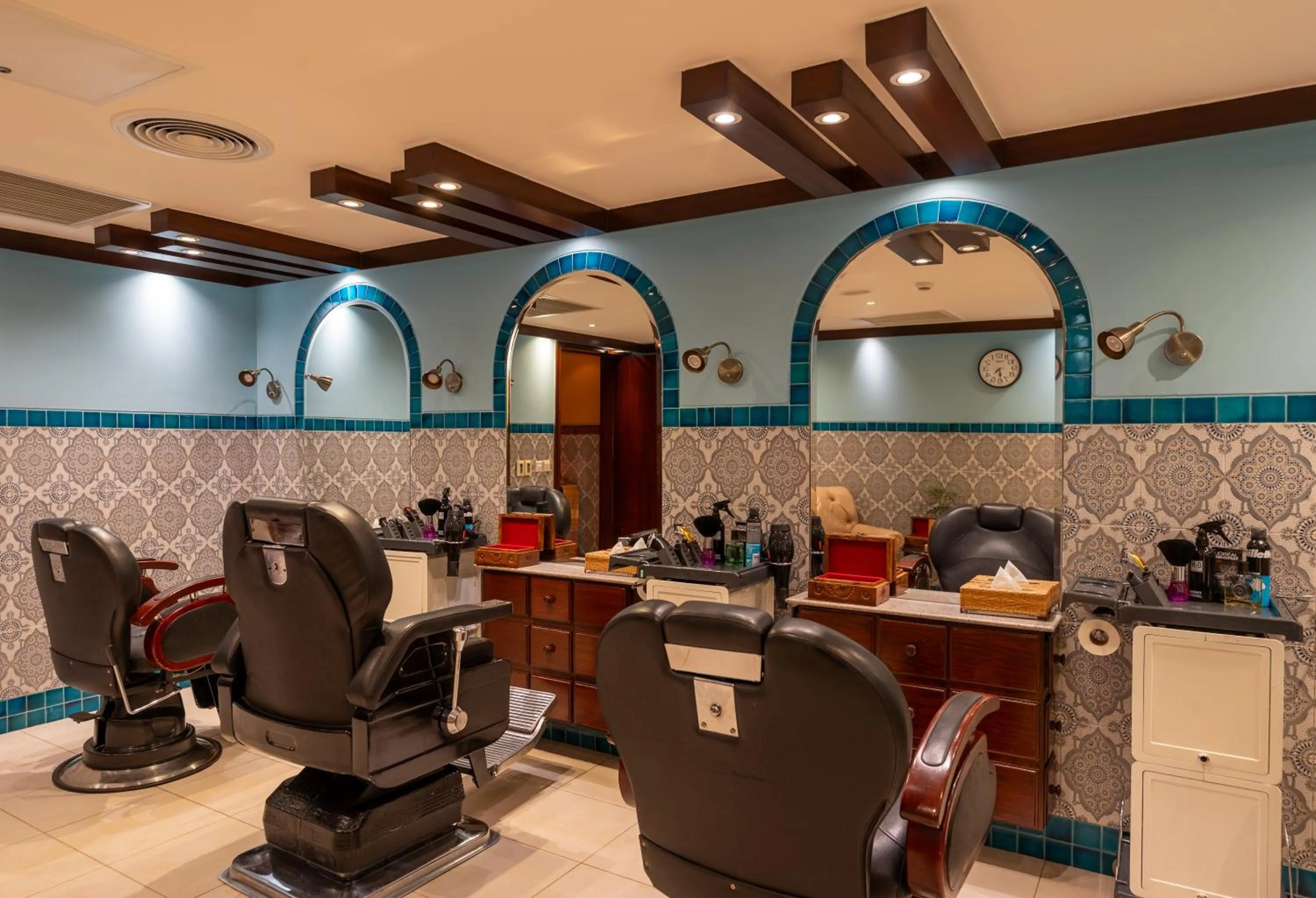 hair dresser in Islamabad Serena Hotel