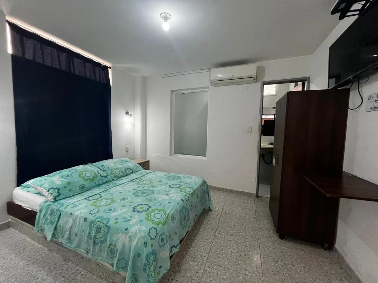 Bed in HIDALGO HOTEL