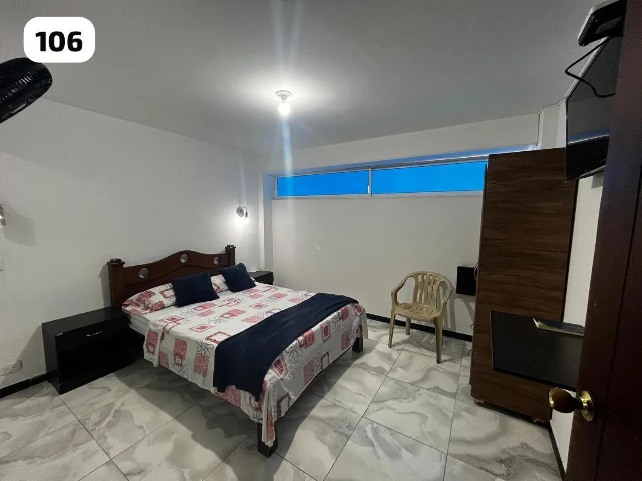 Bed in HIDALGO HOTEL