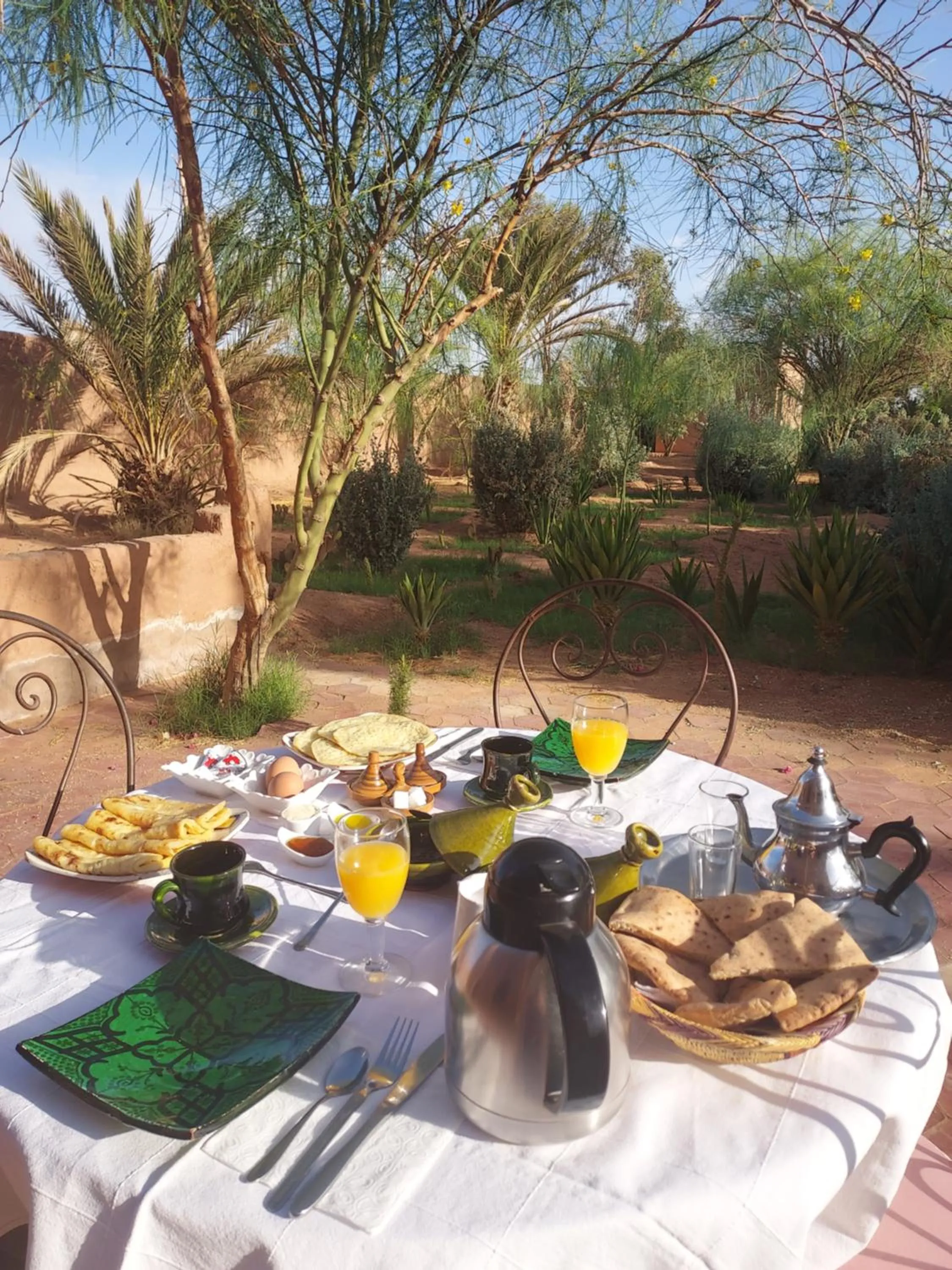 Restaurant/places to eat in Riad ma bonne étoile