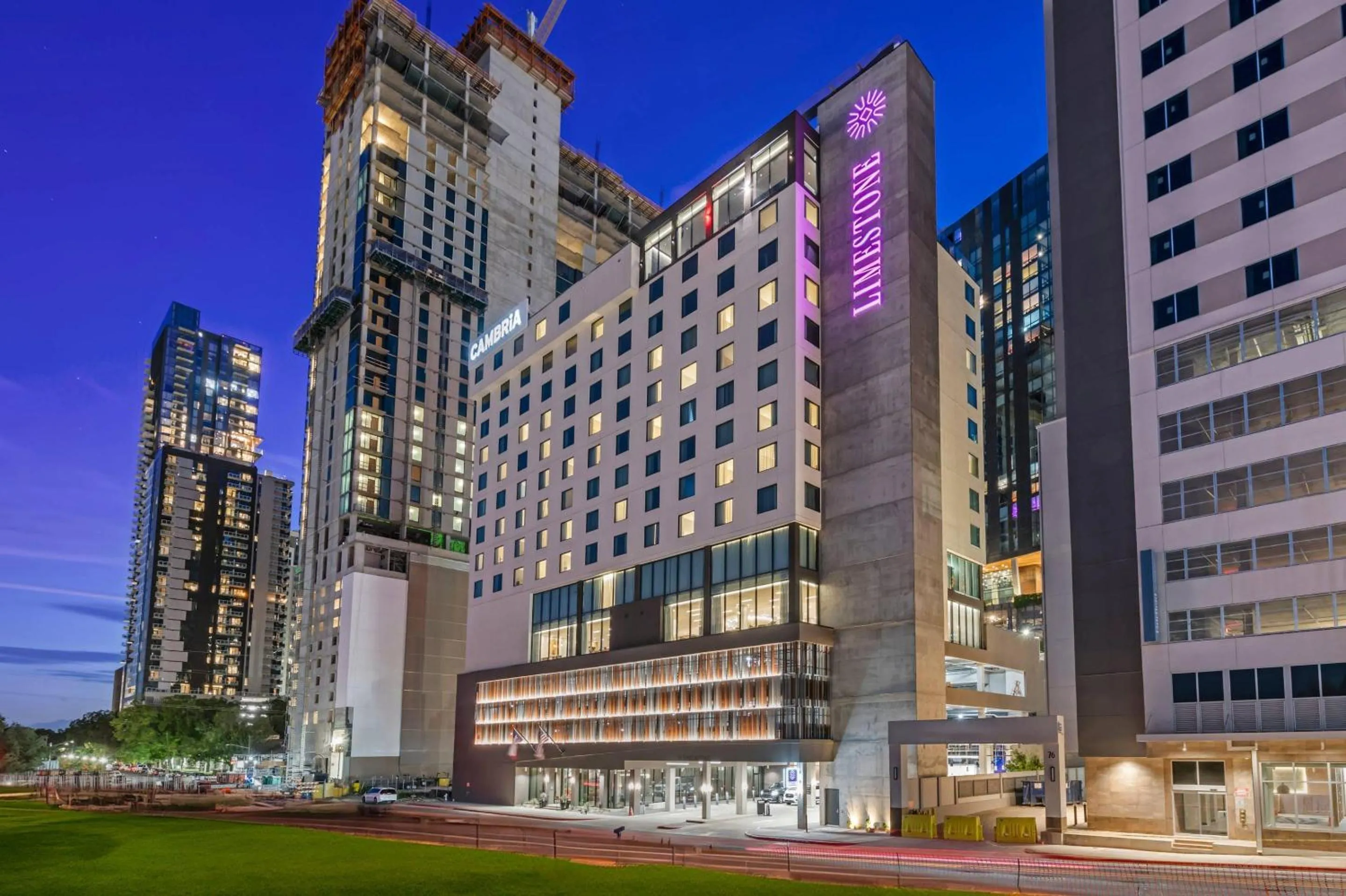 Property building in Cambria Hotel Austin Downtown