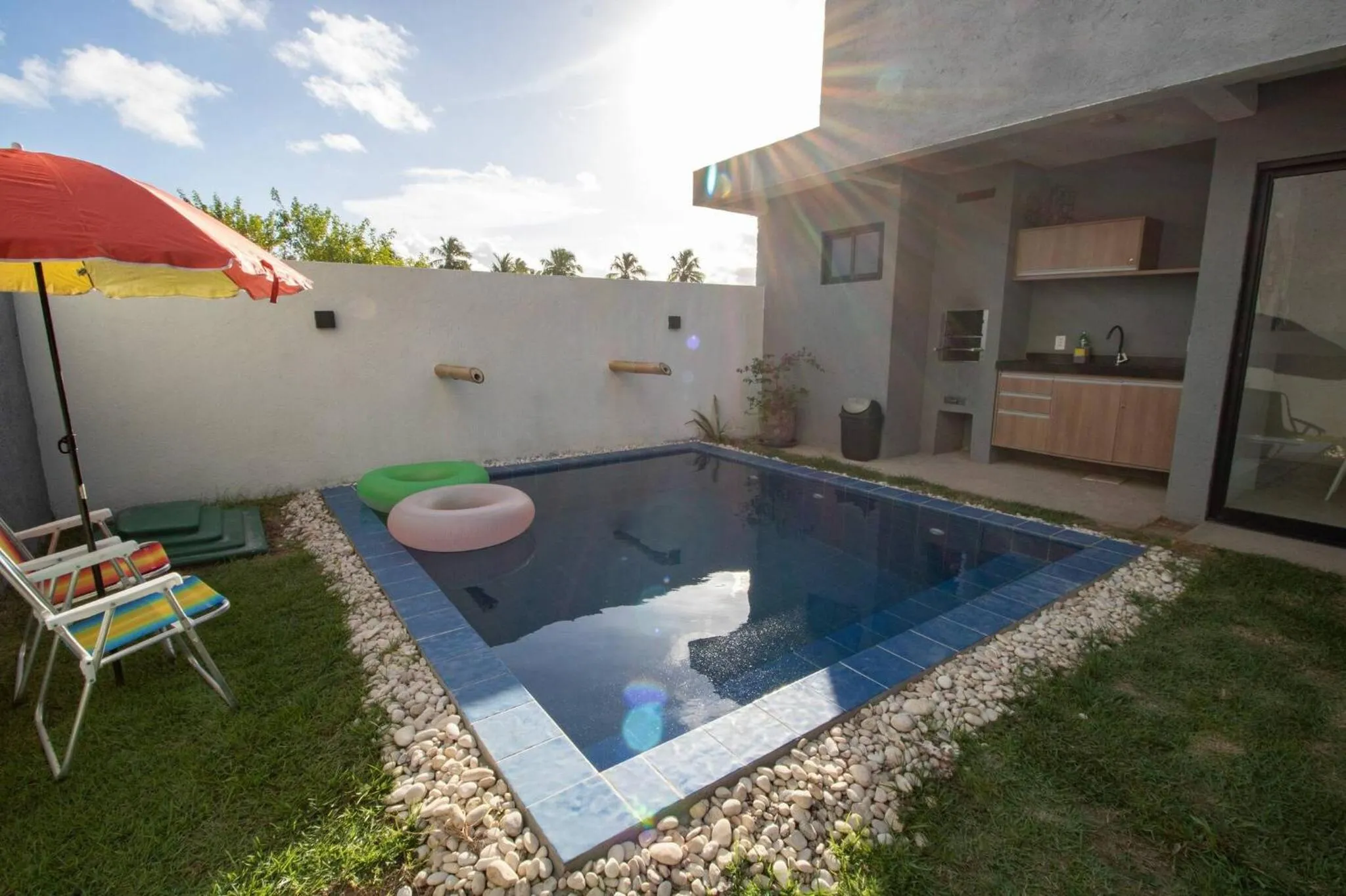 Swimming pool in Casa Milagres 03 suítes - a 300m da Praia