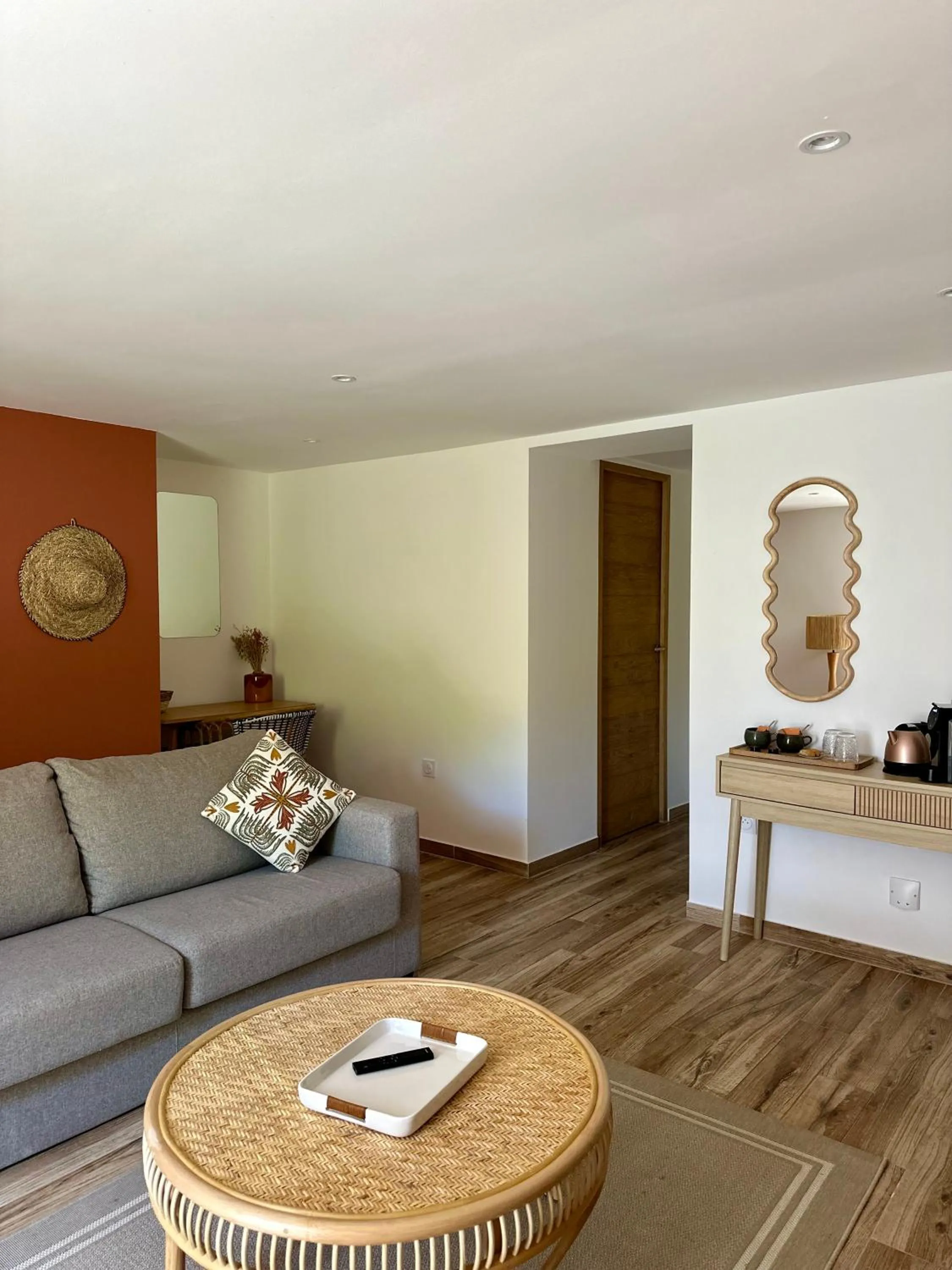 Seating area in Hôtel Palombaggia