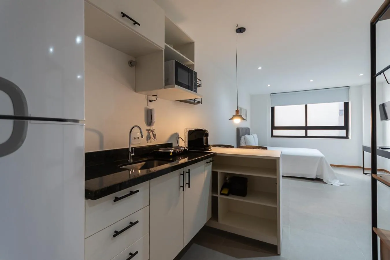 Kitchen or kitchenette in 360 Rio Santos Dumont