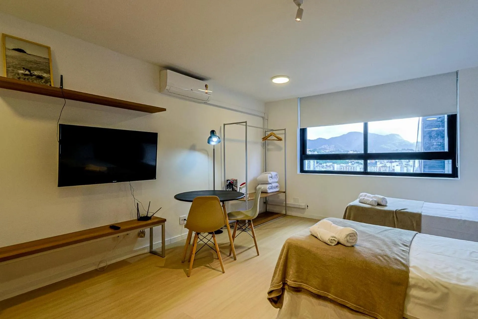 TV and multimedia, Bed in 360 Rio Santos Dumont