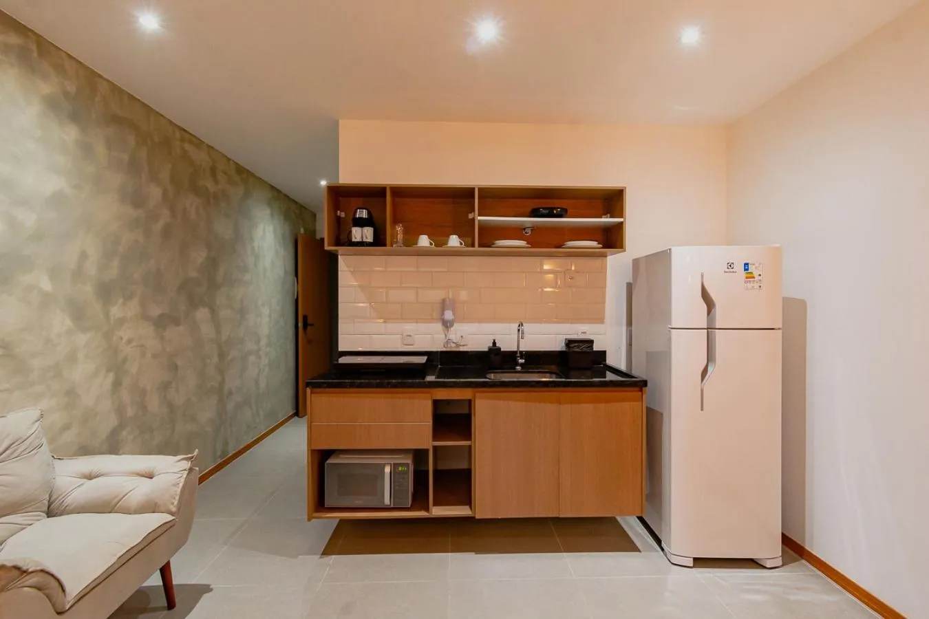 Kitchen or kitchenette in 360 Rio Santos Dumont