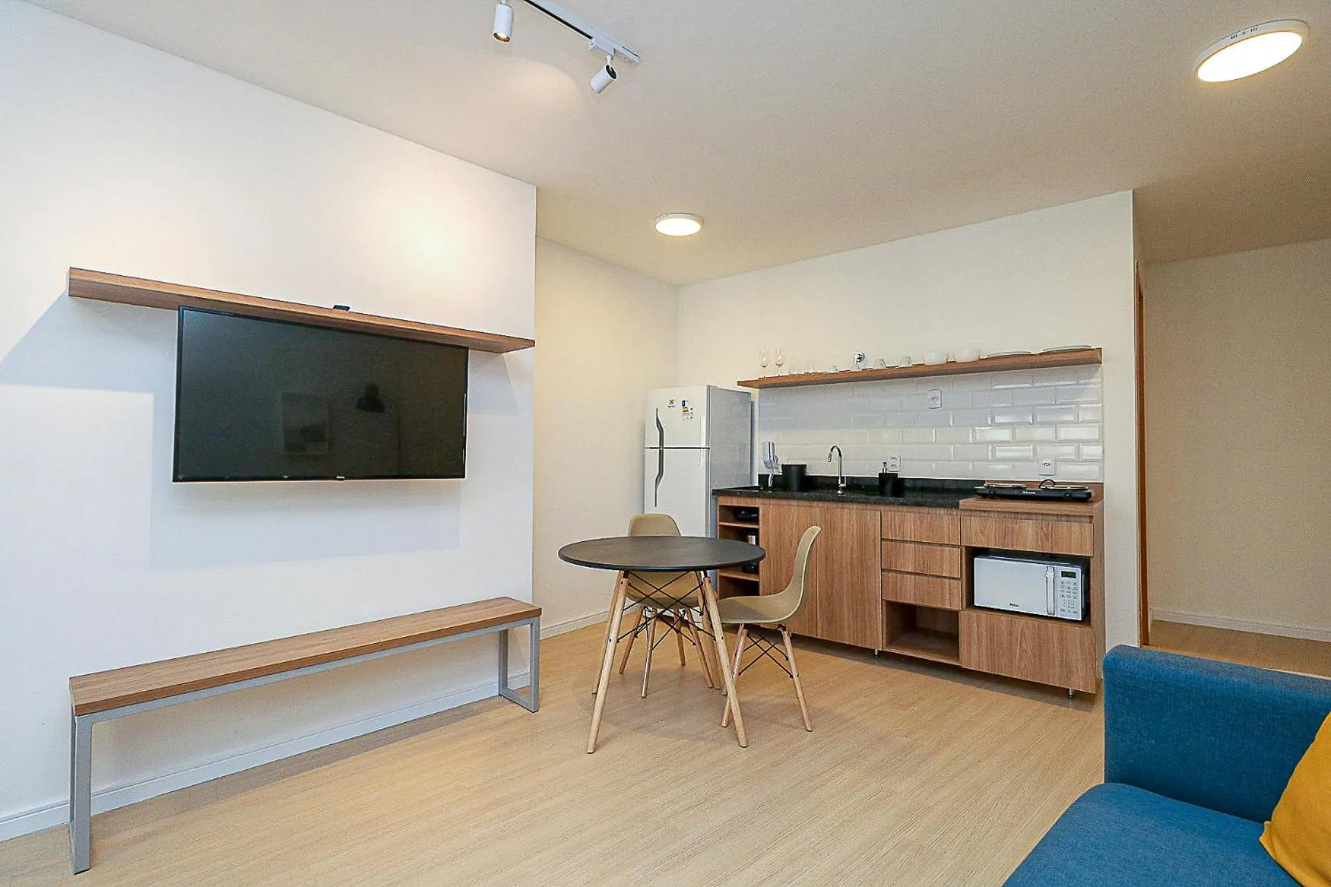 Kitchen or kitchenette in 360 Rio Santos Dumont