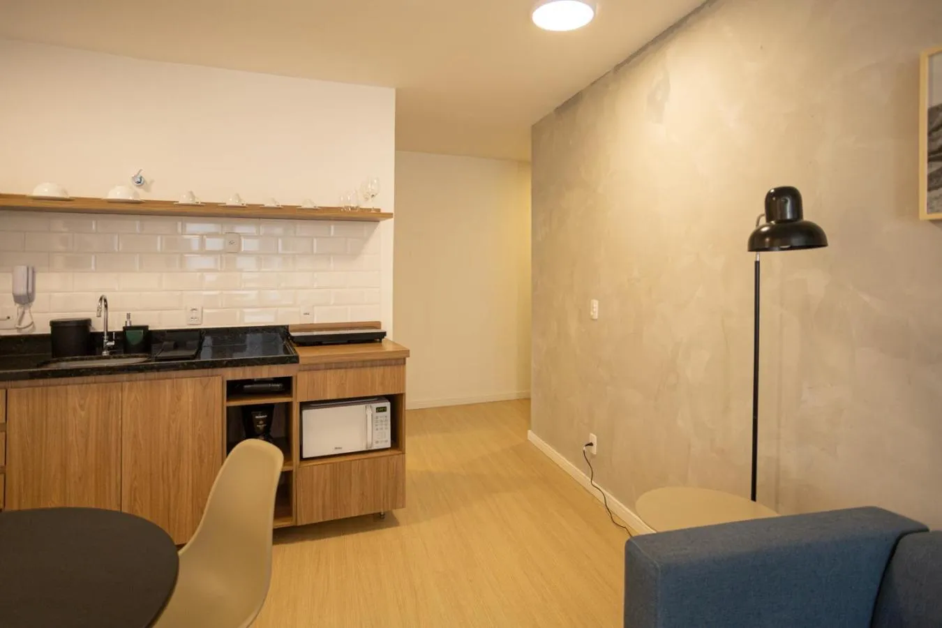 Kitchen or kitchenette in 360 Rio Santos Dumont