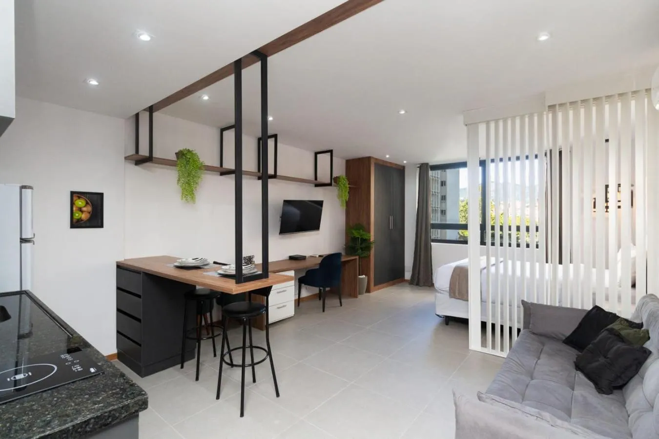 Photo of the whole room in 360 Rio Santos Dumont