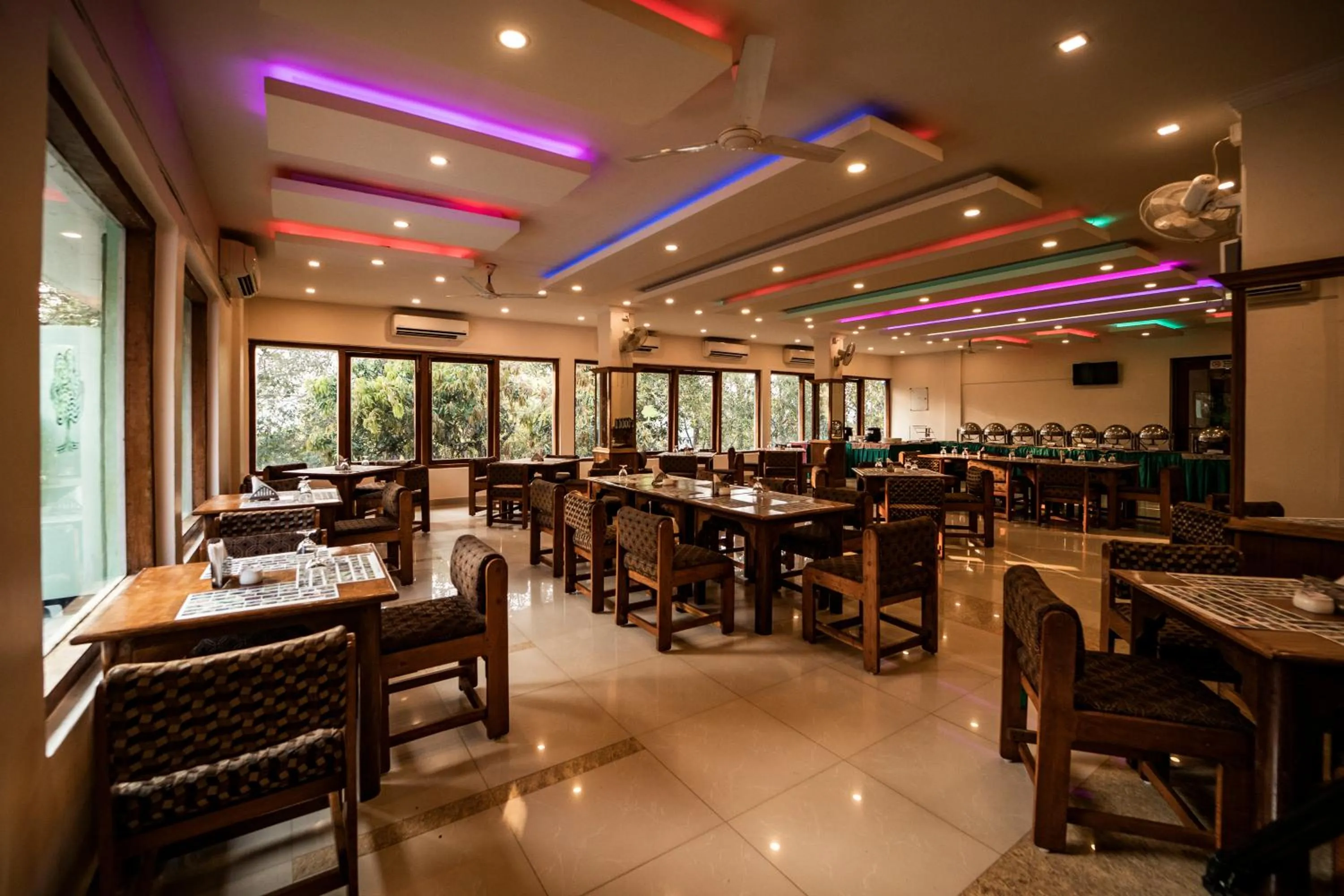 Restaurant/places to eat in Aranya Nivas