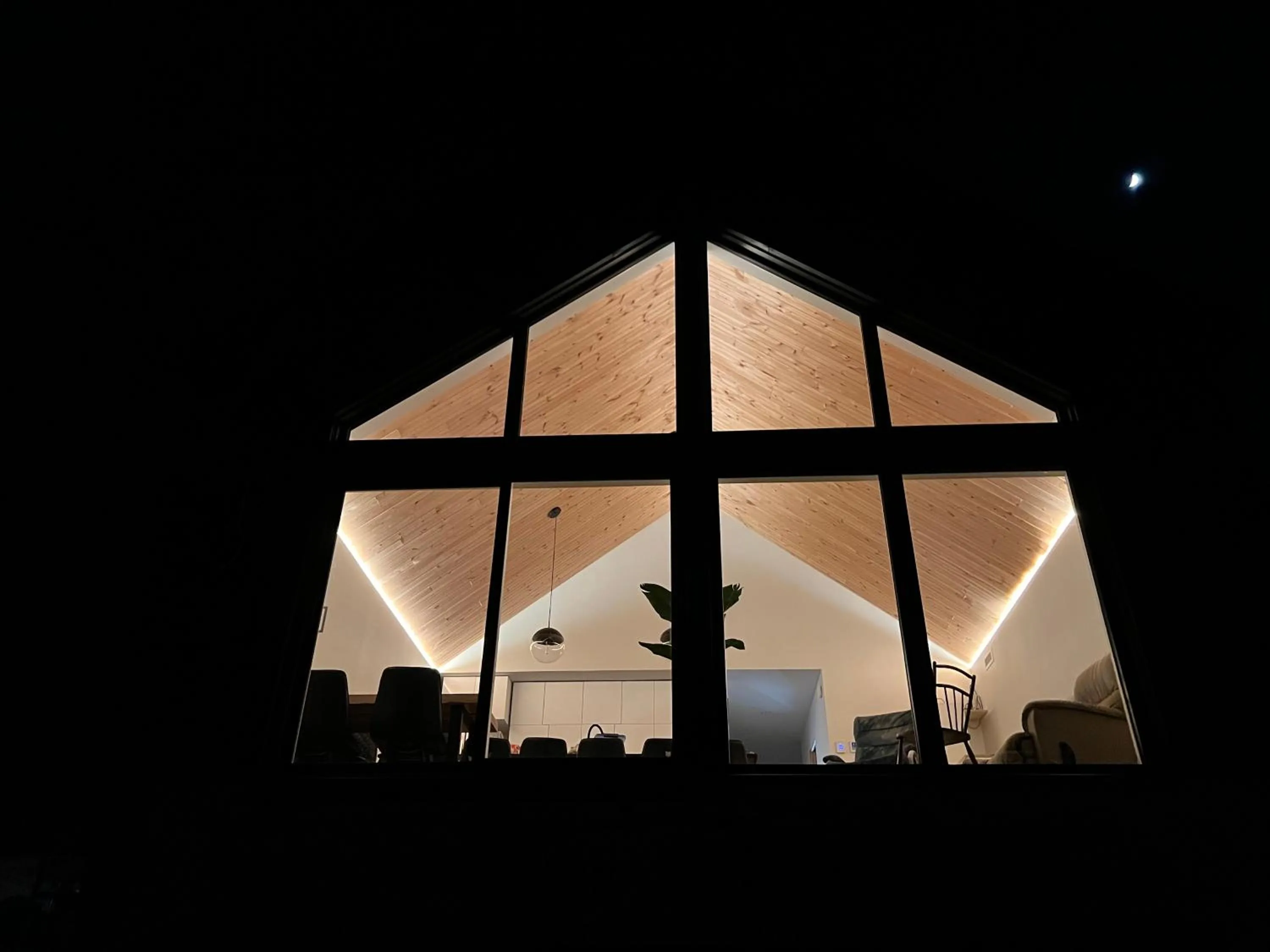 Night in Magical Loft : Breathtaking View & Cozy Fireplace