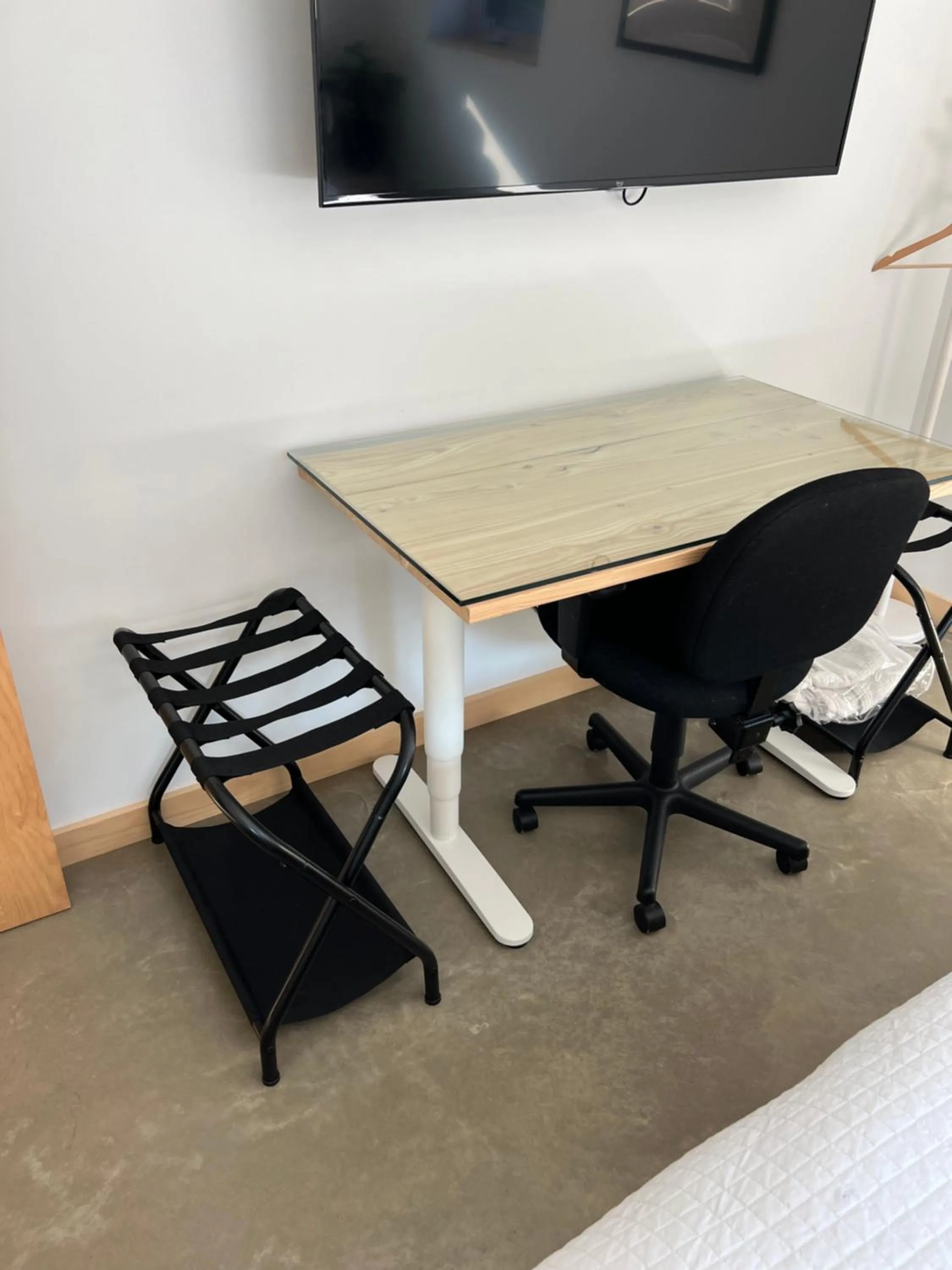 TV and multimedia in Magical Loft : Breathtaking View & Cozy Fireplace