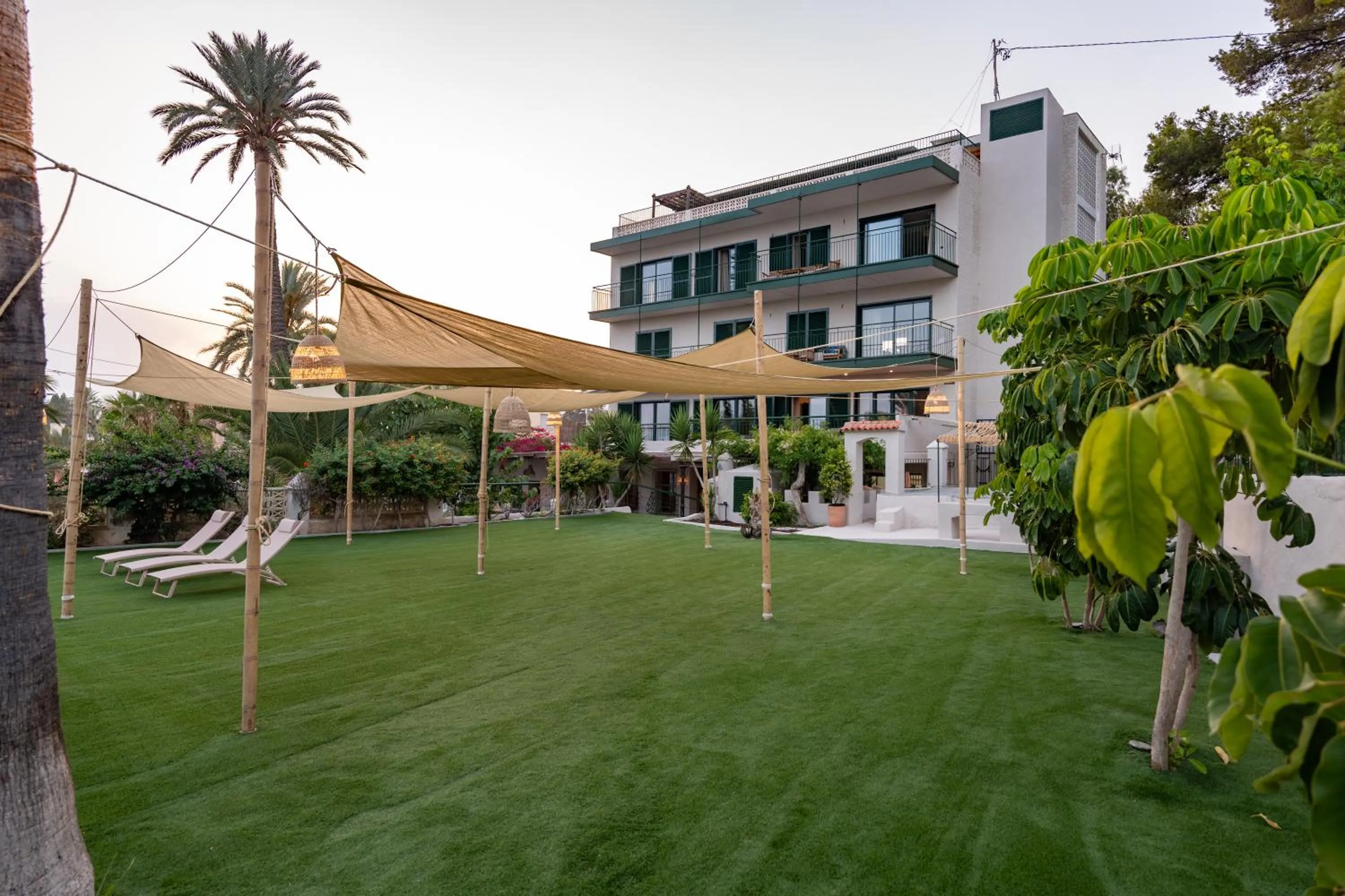 Property building in Paradisun Villajoyosa - Adults Only Recommended